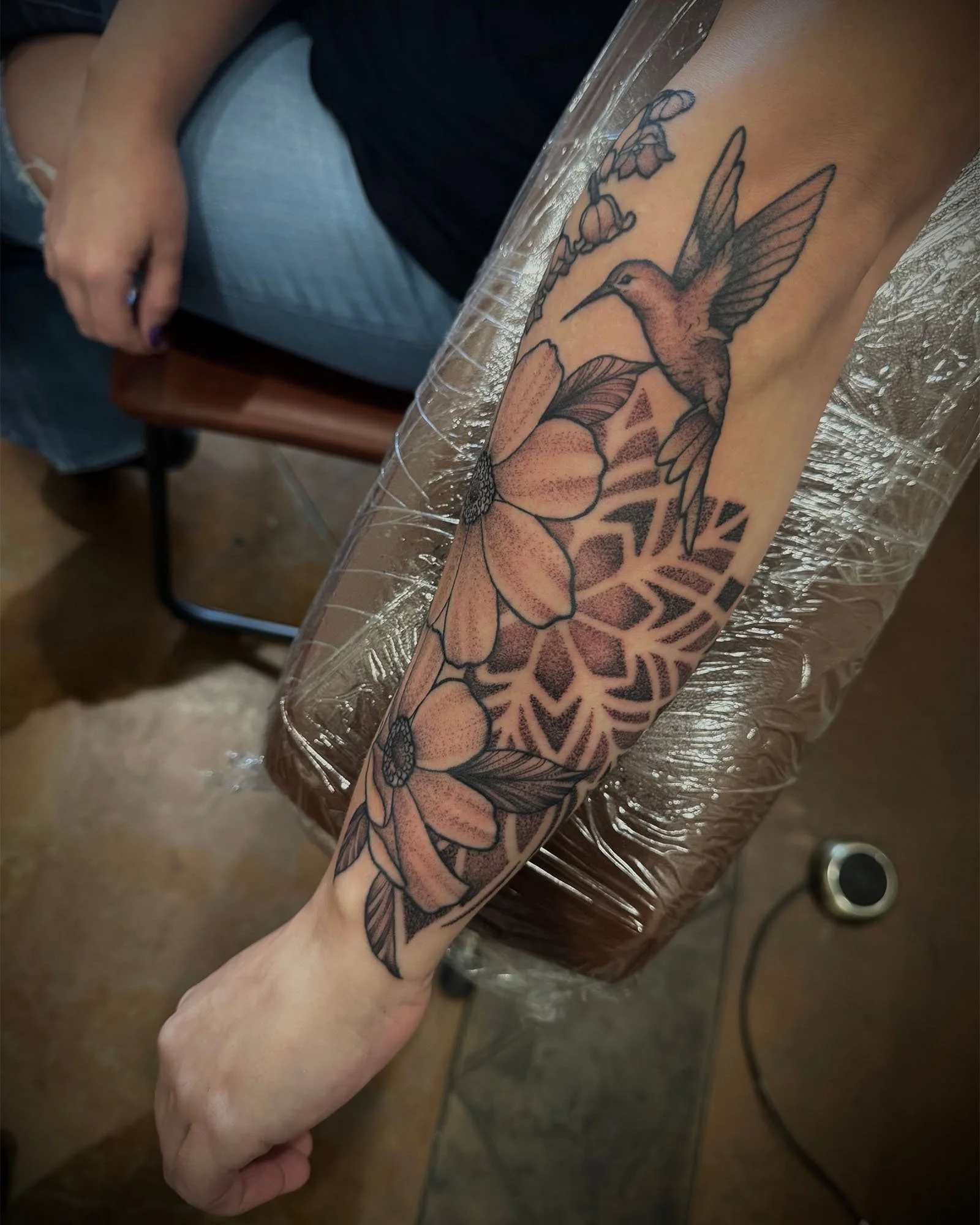 josey-yonge-illustrative-black-grey-floral-tattoo-daphne-alabama.jpg