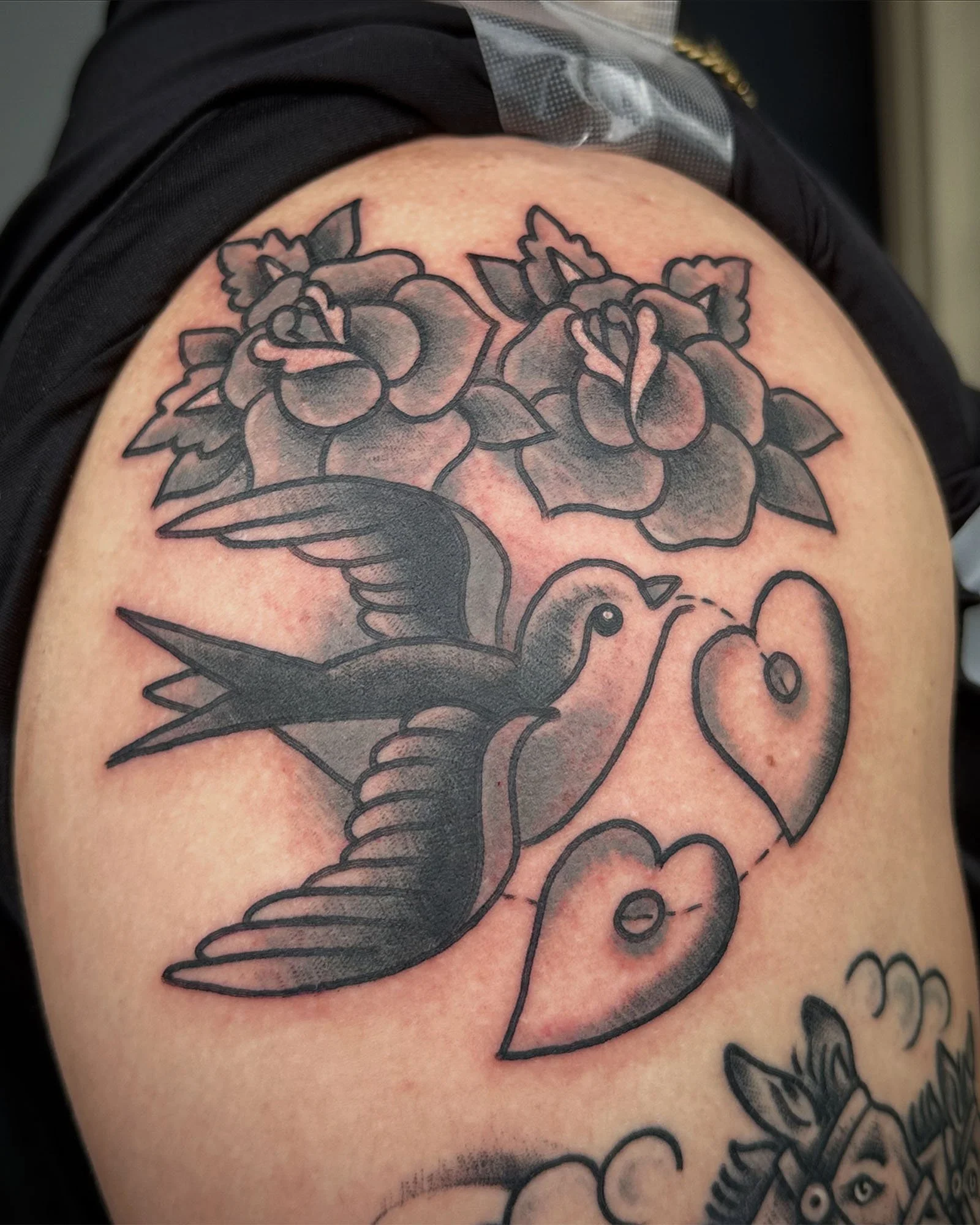 pat-duval-american-traditional-black-grey-swallow-tattoo-daphne-alabama.jpg