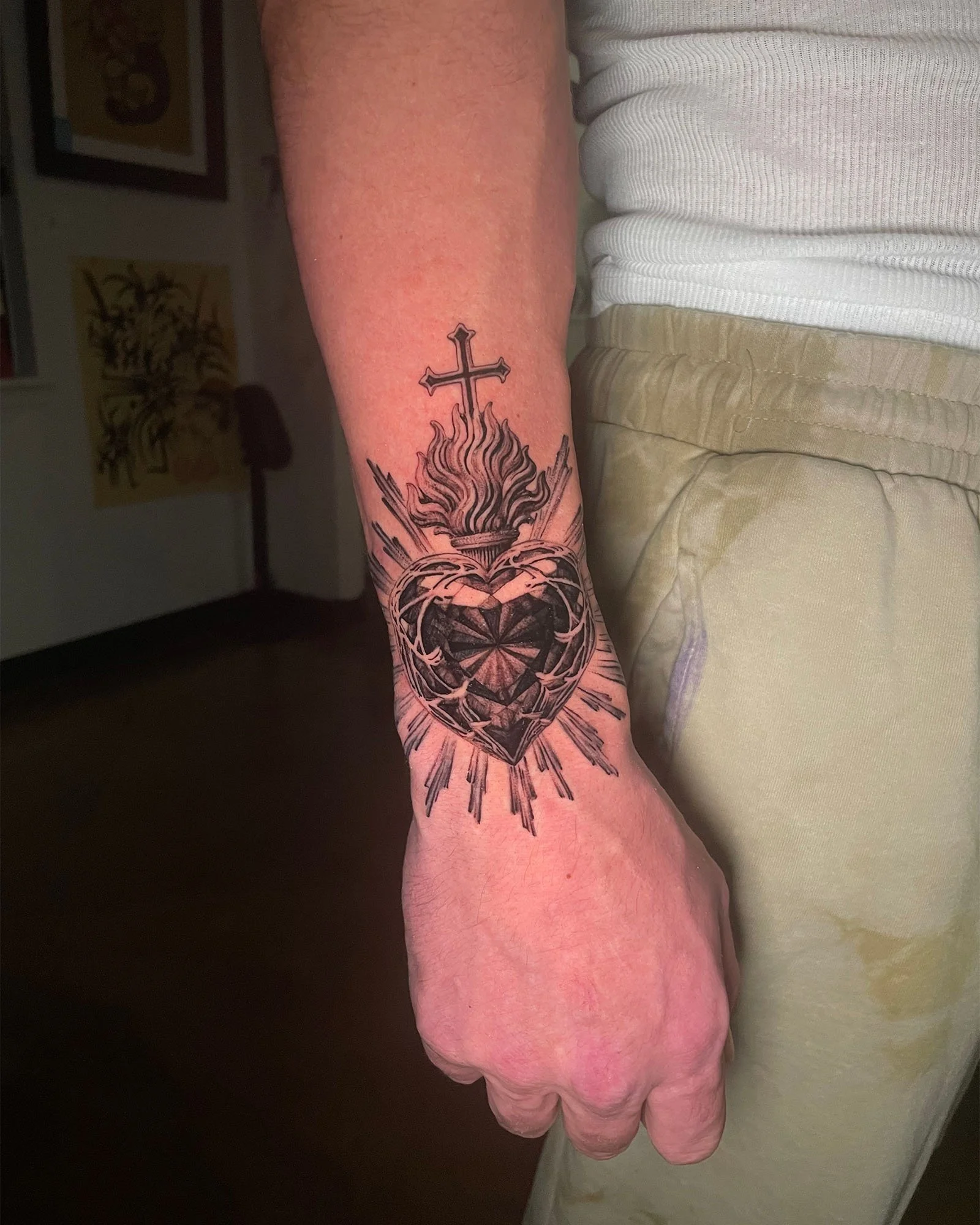zach-long-black-grey-relgious-heart-tattoo-daphne-alabama.jpg