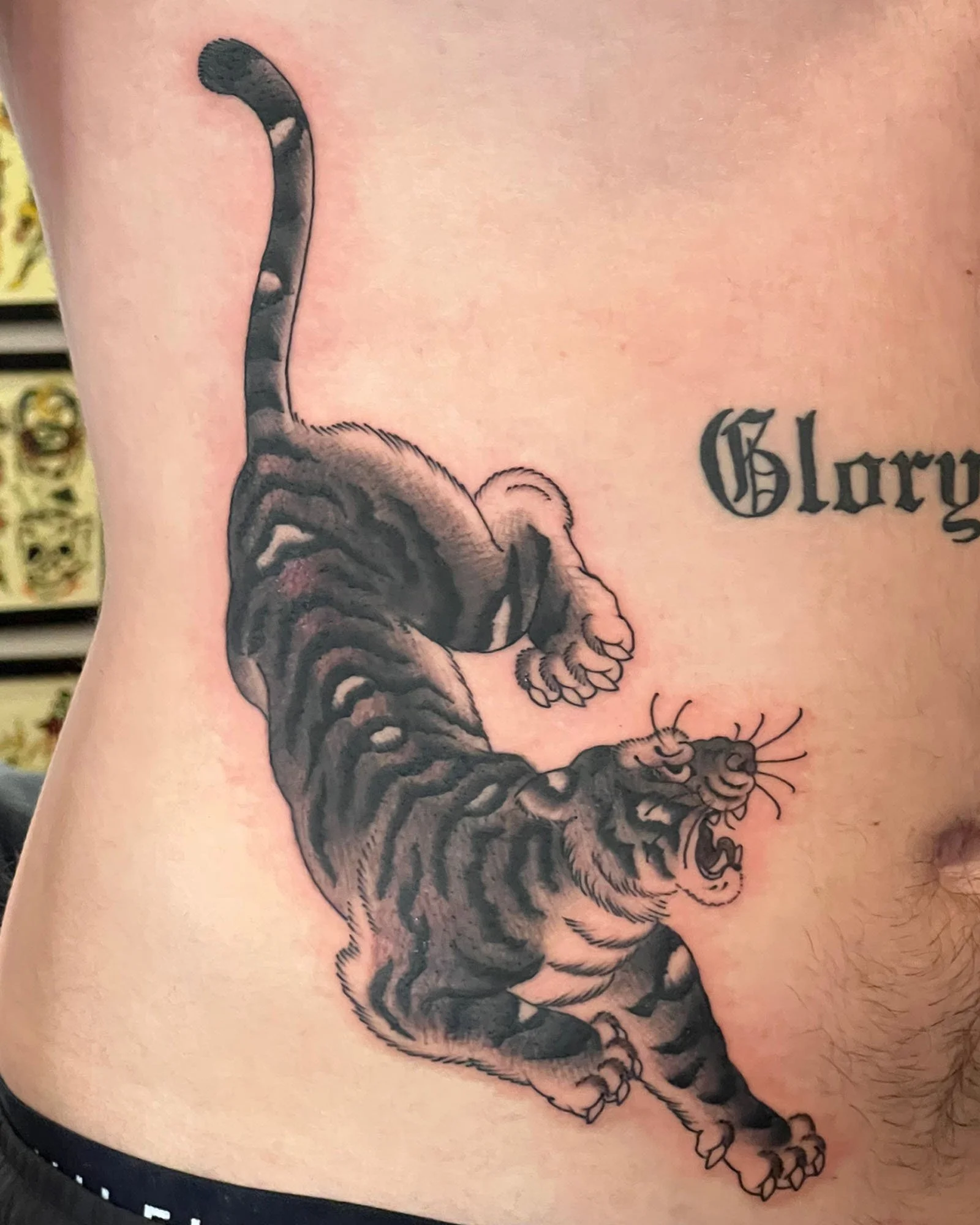robert-johnson-japanese-traditional-crawling-tiger-tattoo-daphne-alabama.jpg