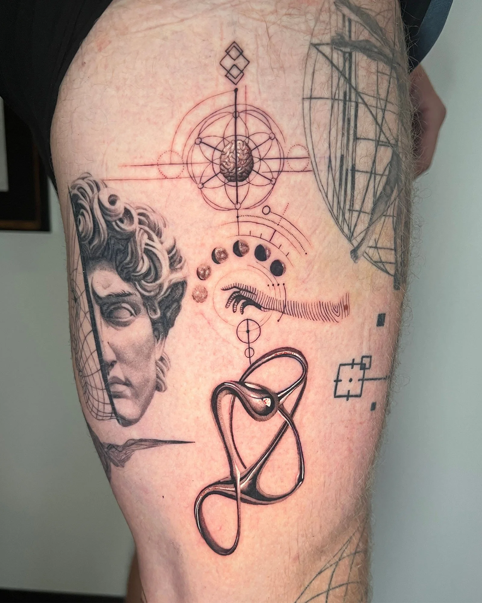maddie-stanaland-black-grey-surrealist-modern-graphics-tattoo-daphne-alabama.jpg