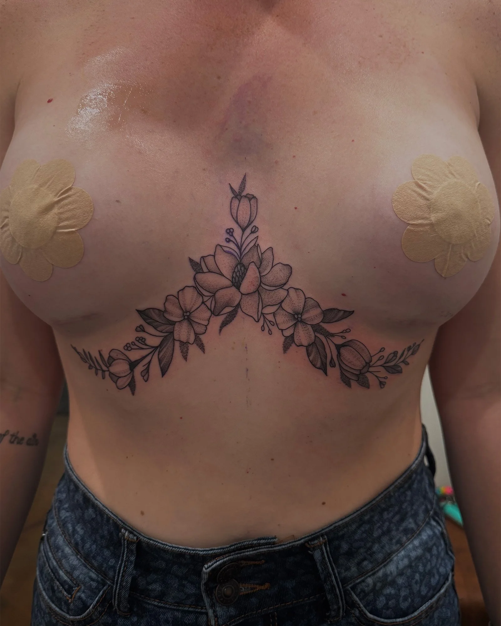 josey-yonge-soft-black-grey-floral-tattoo-daphne-alabama.jpg