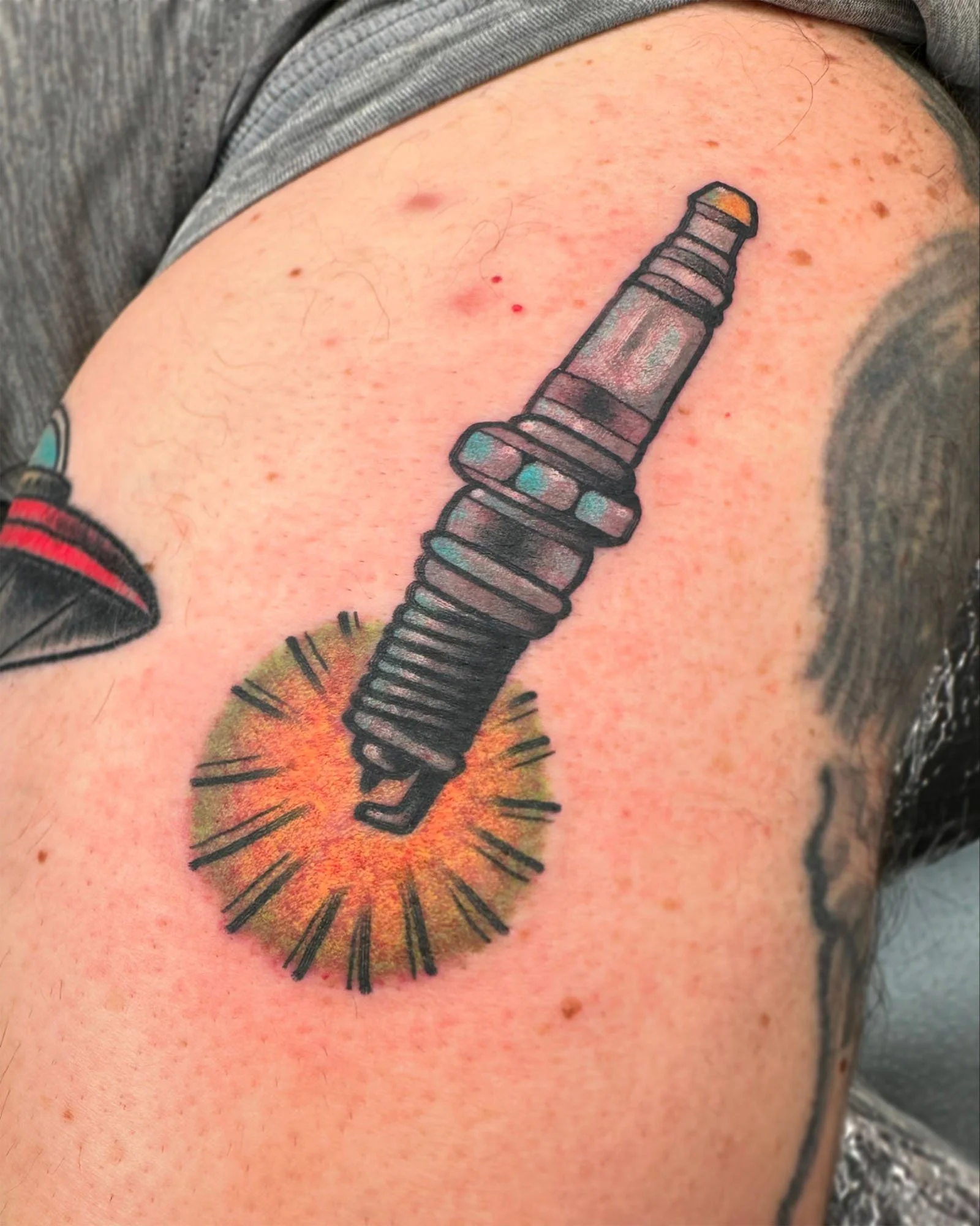 pat-duval-american-traditional-spark-plug-tattoo-daphne-alabama.jpg