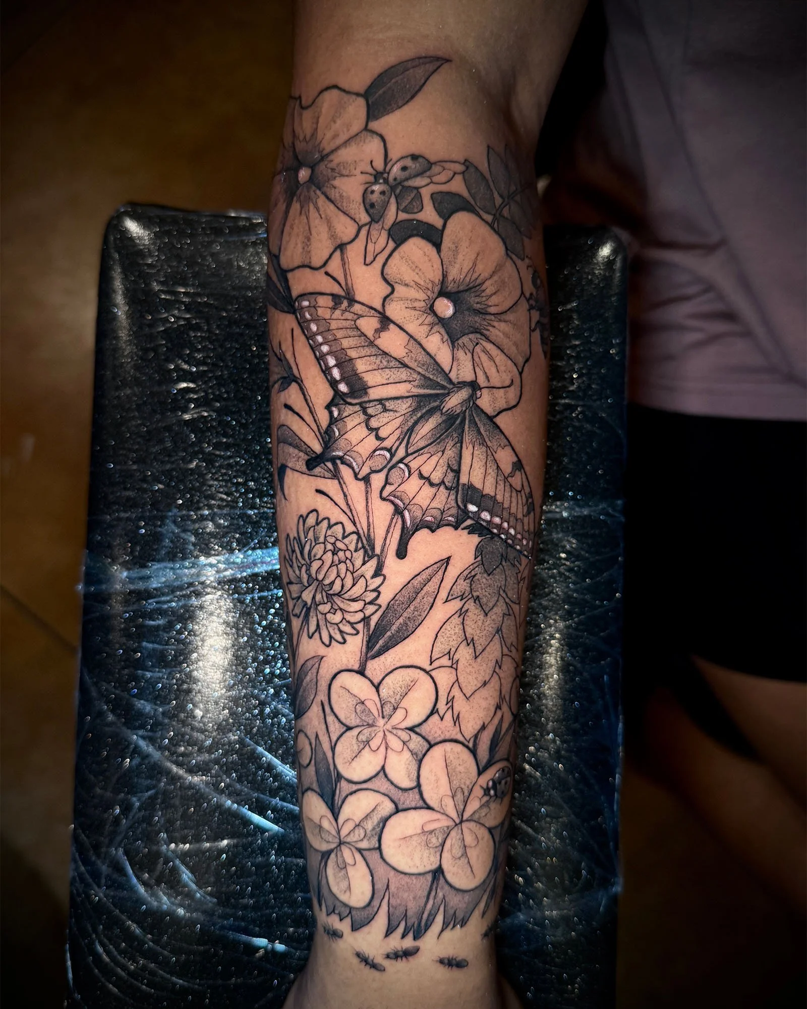  aj-rockwell-illustrative-large-scale-black-grey-tattoo-daphne-alabama.jpg
