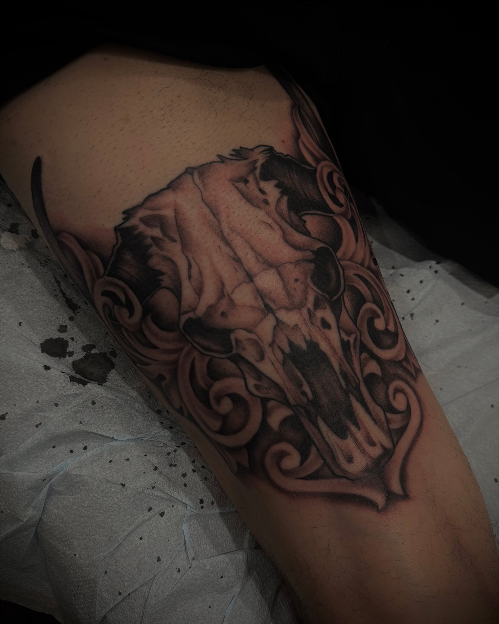 josey-yonge-black-grey-bison-skull-tattoo-daphne-alabama.jpg