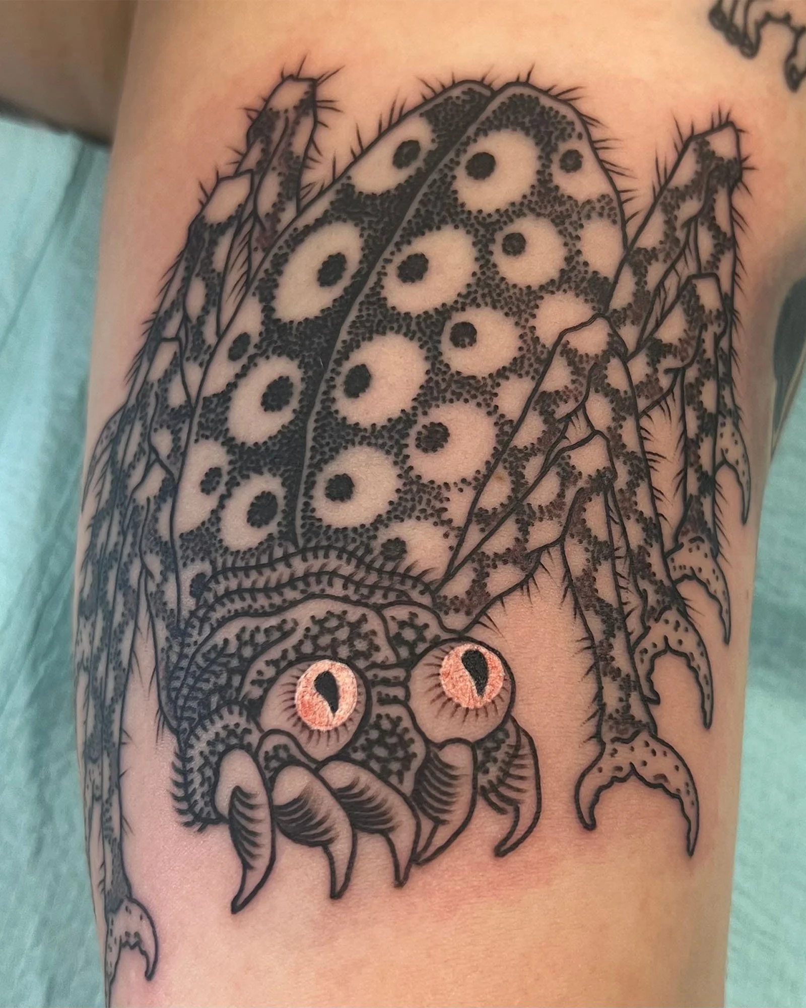 robert-johnson-japanese-traditional-black-grey-spider-tattoo-daphne-alabama.jpg
