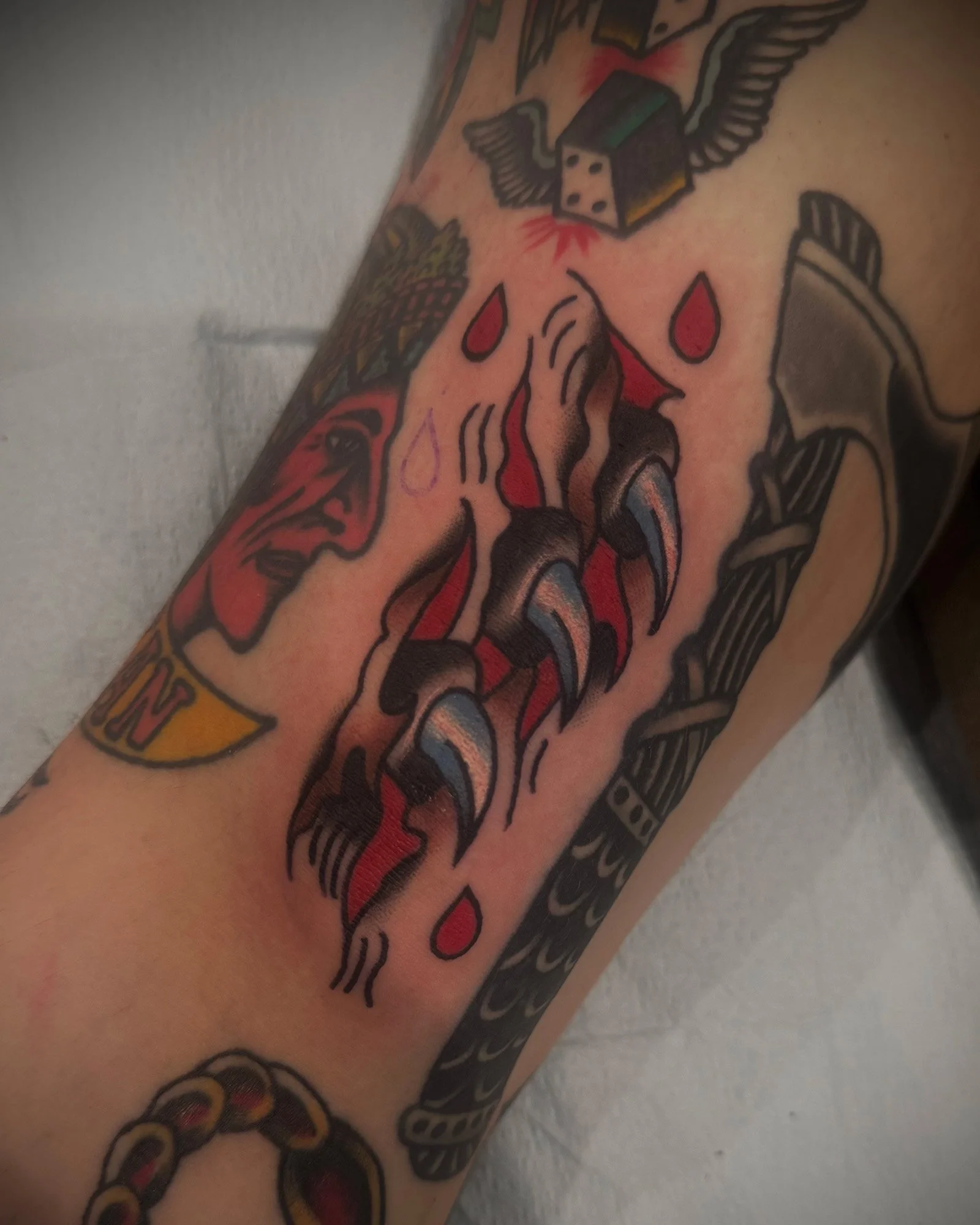 josey-yonge-traditional-skin-rip-tattoo-daphne-alabama.jpg