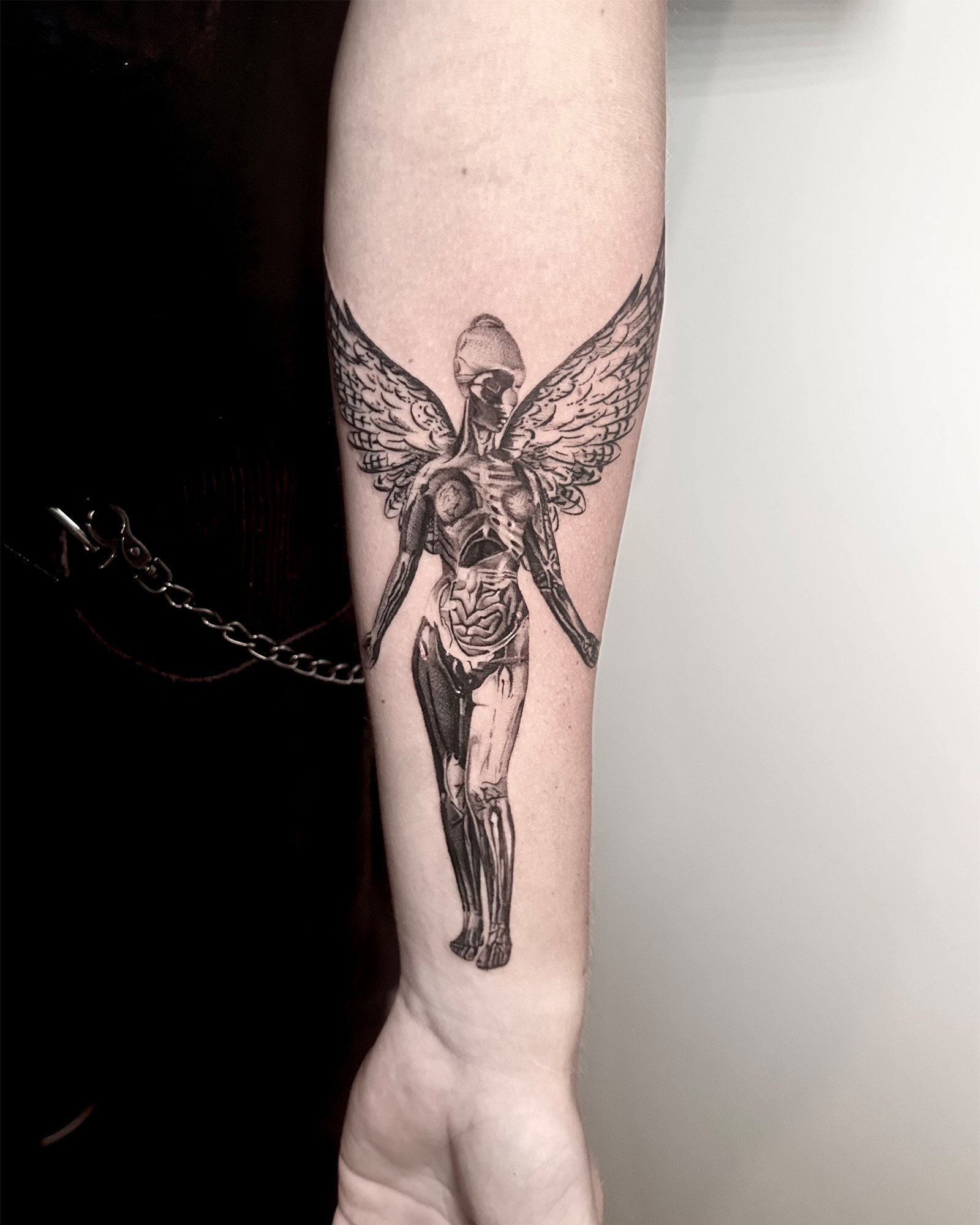 maddie-stanaland-black-grey-nirvana-tattoo-daphne-alabama.jpg
