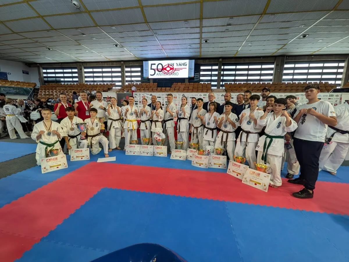 Two very successful days at the KWU World Cup 

13 🥇8 🥈5 🥉 

1st Place 
Leo Tineo U14 🇪🇸 
Asier Ostos U14 🇪🇸 
Hugo Delgado U16 🇪🇸 
Jurre Hommes U16 🇳🇱 
Mindaugas Burba U18 🇬🇧 
Filiph Larsson U21 🇸🇪 
Agnes Westrin W-65kg 🇸🇪 
Begonia P