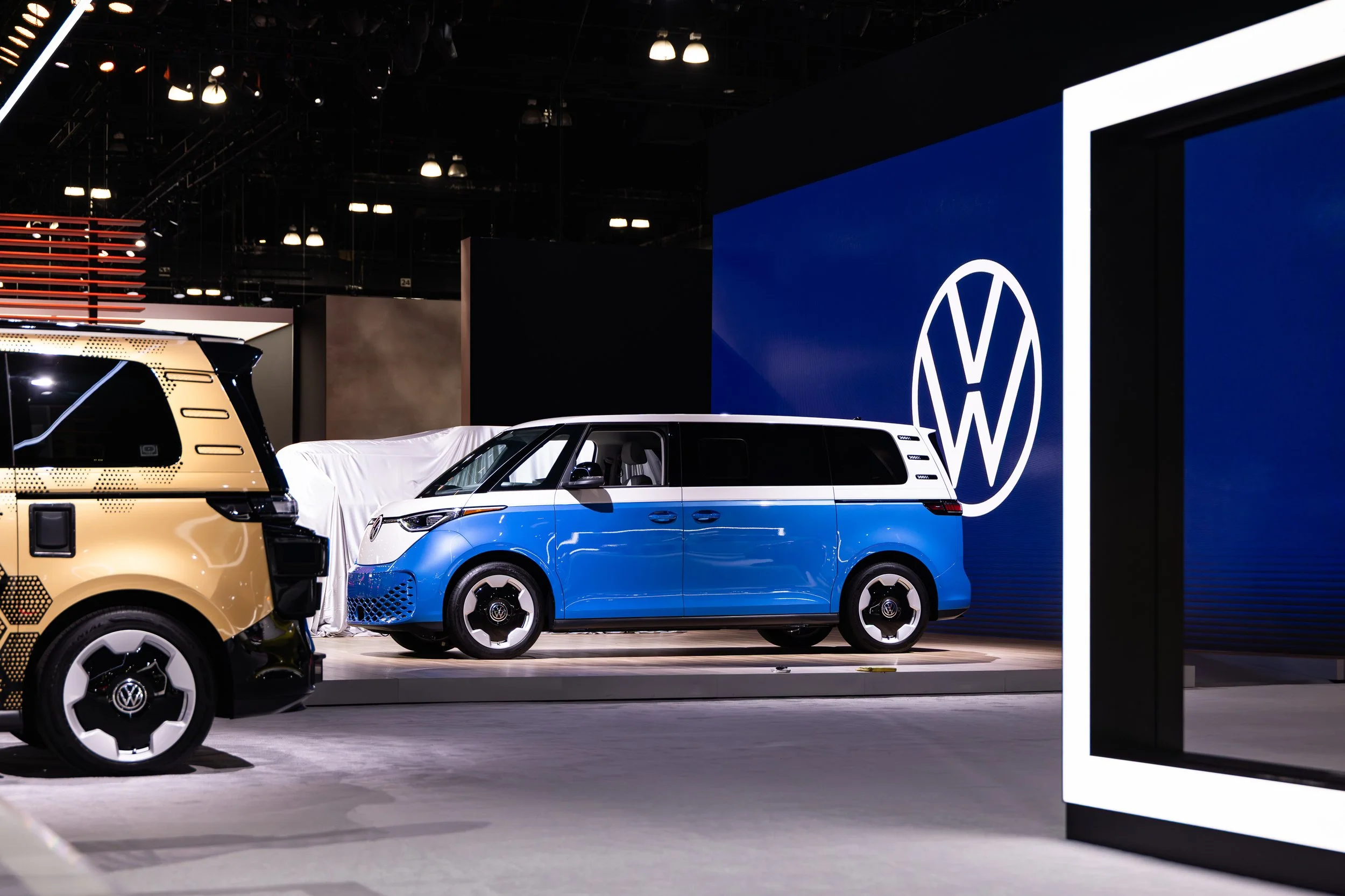 VW-LA-Auto-Show-2025-©SamDobbins-9958.jpg