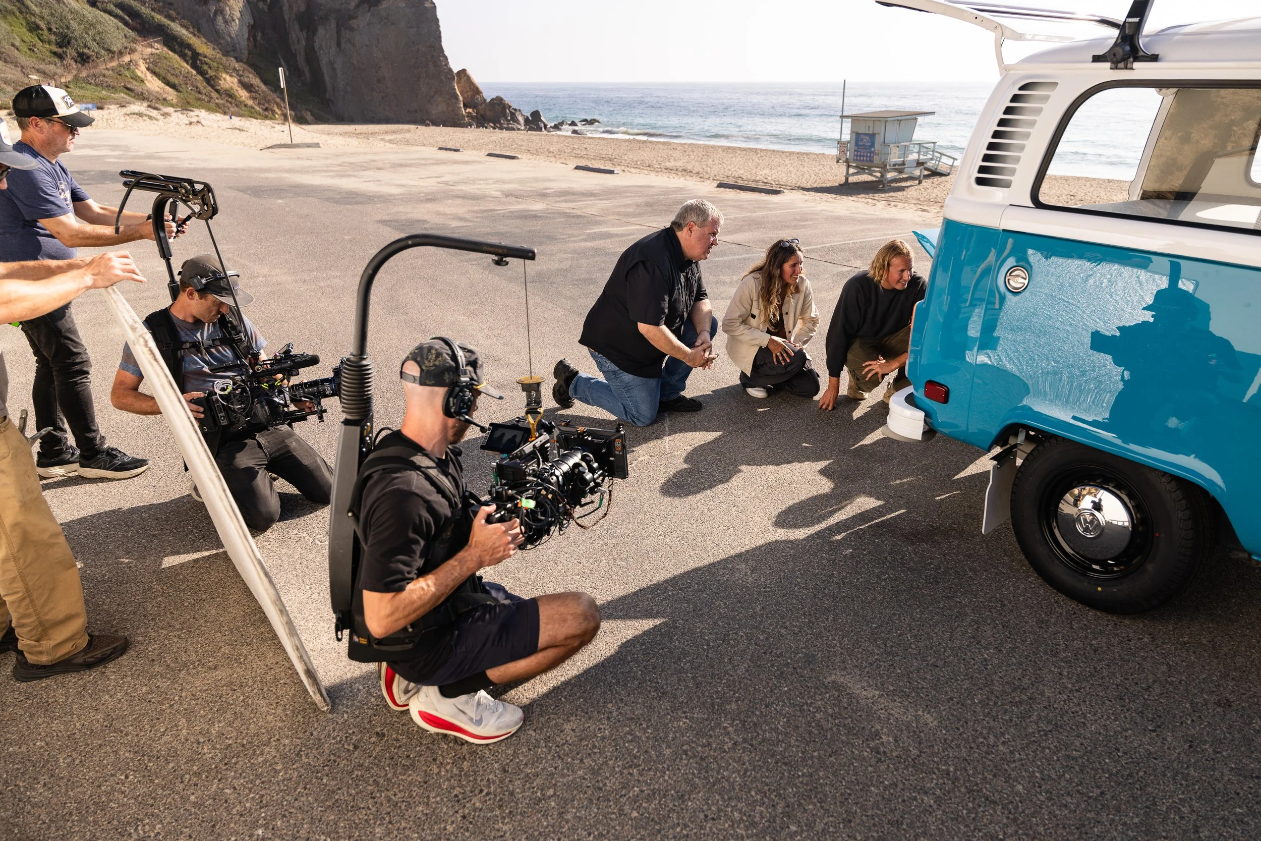 1977 VW Bus - Azul - Reveal BTS - © Sam Dobbins 2025 - _JD_9383.jpg