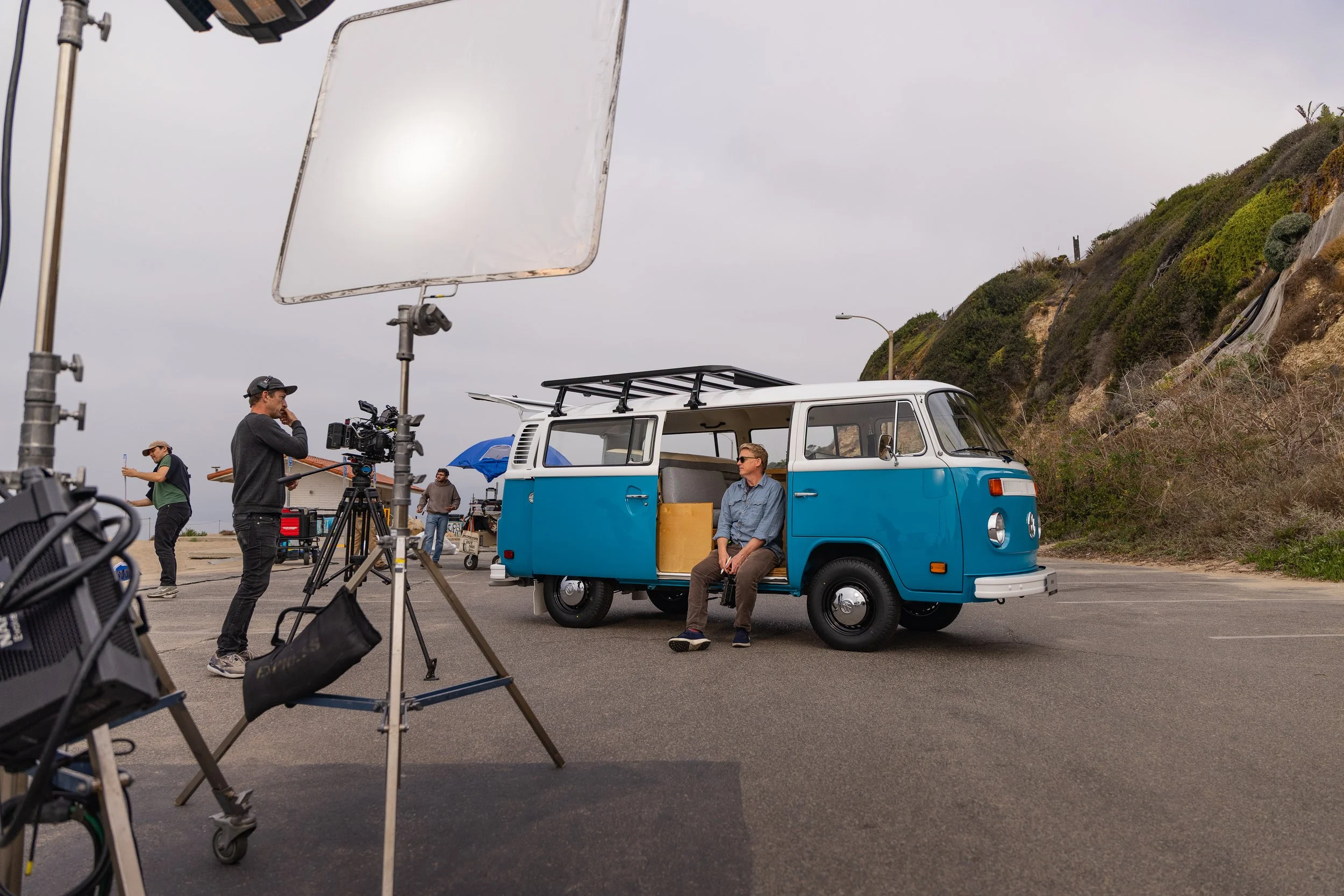1977 VW Bus - Azul - Reveal BTS - © Sam Dobbins 2025 - _JD_7617.jpg