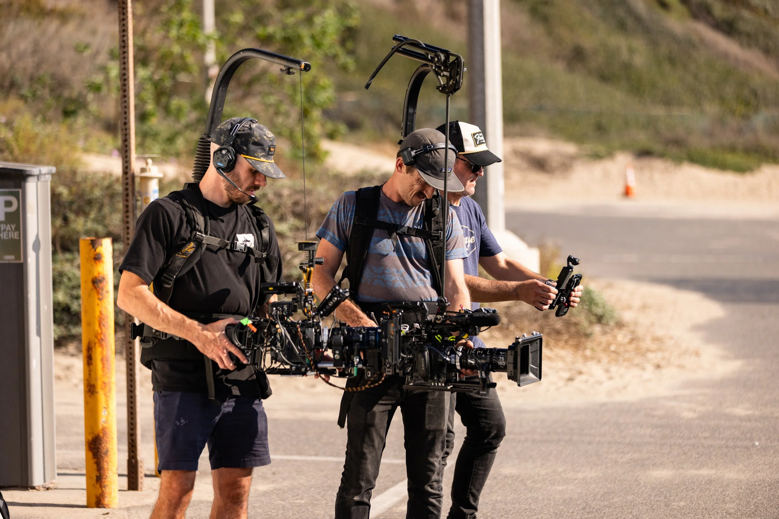 1977 VW Bus - Azul - Reveal BTS - © Sam Dobbins 2025 - _JD_3262.jpg