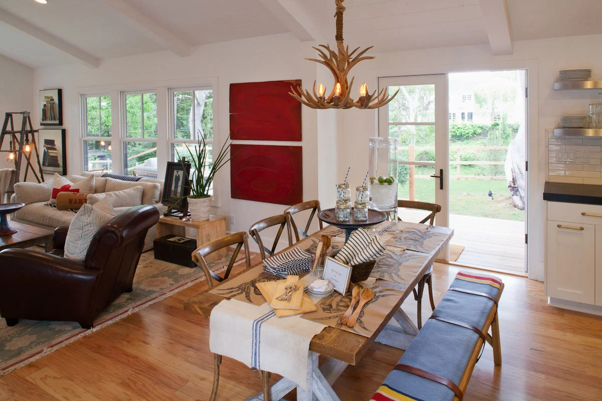 dining-room-home-tour.jpg