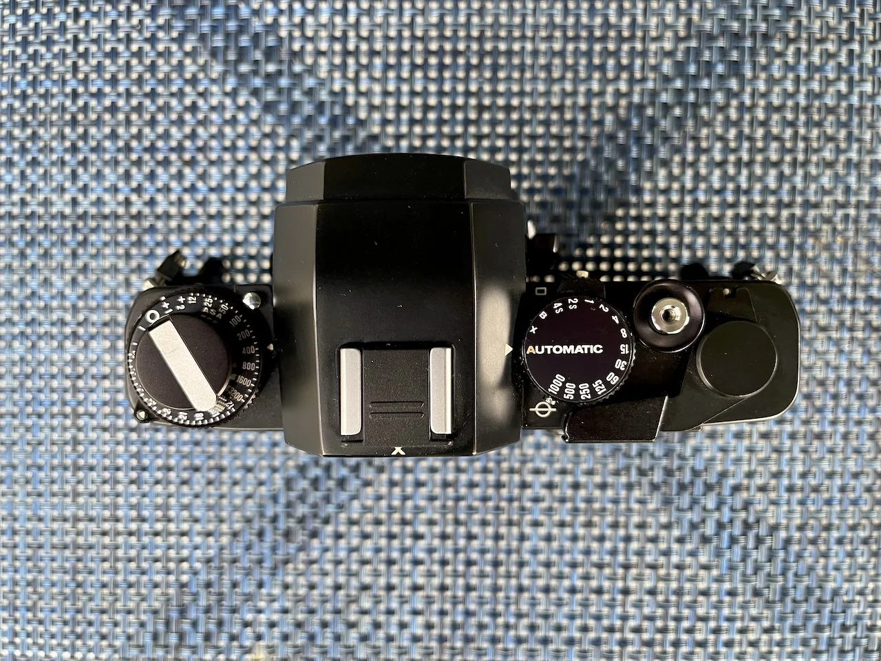 User Manual Leica R3 Manual Leica ライカ R３ELECTRONIC 露出