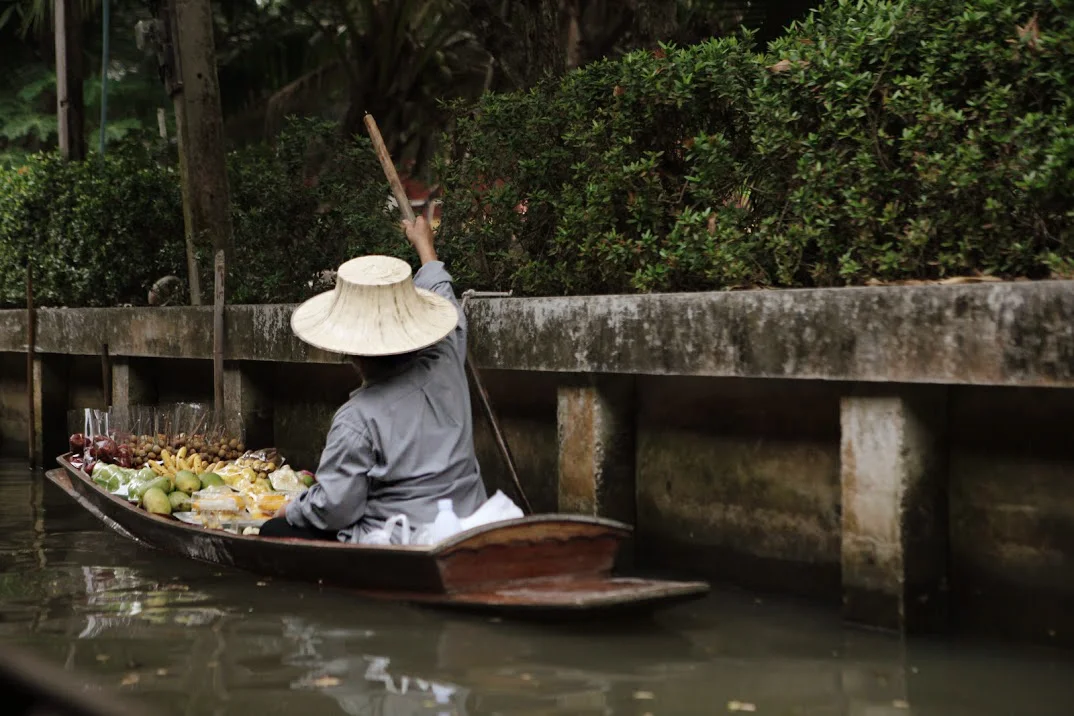 floatingmarket.jpg