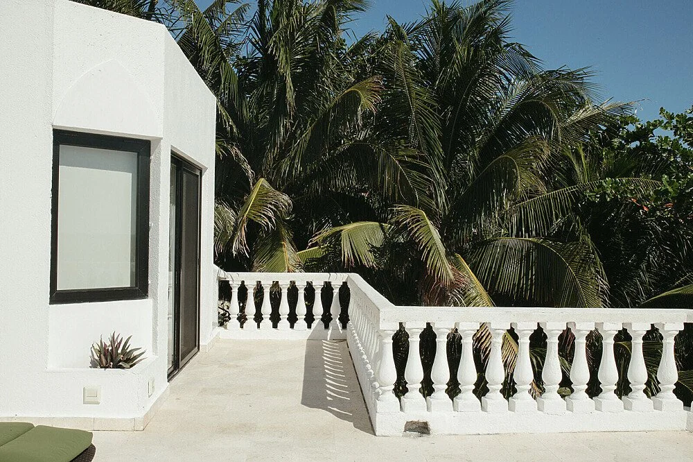 Rooftop entrance 2.jpg