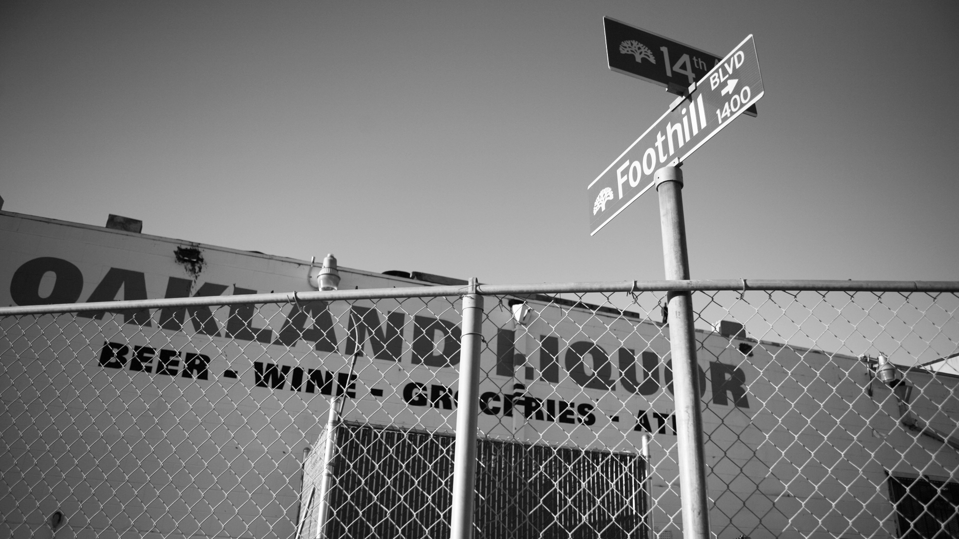 oaklandliquours.jpg