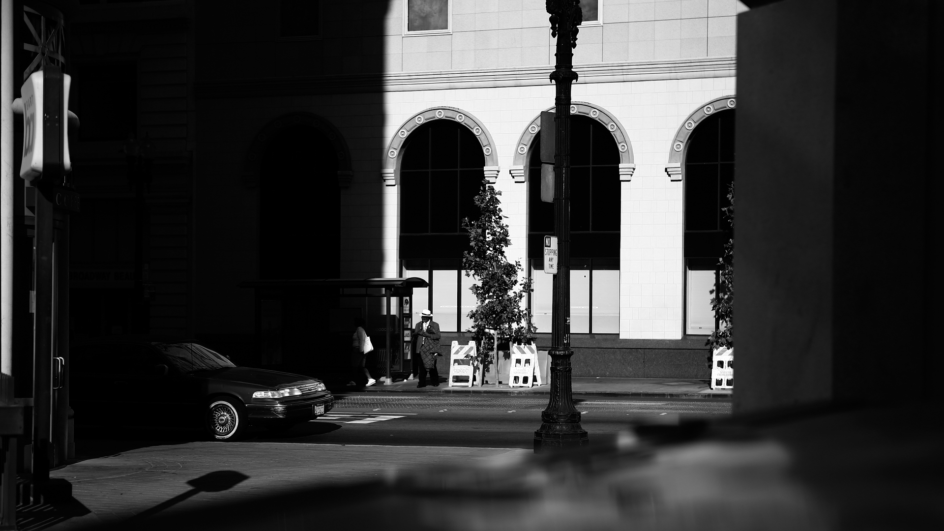 that light oakland.jpg
