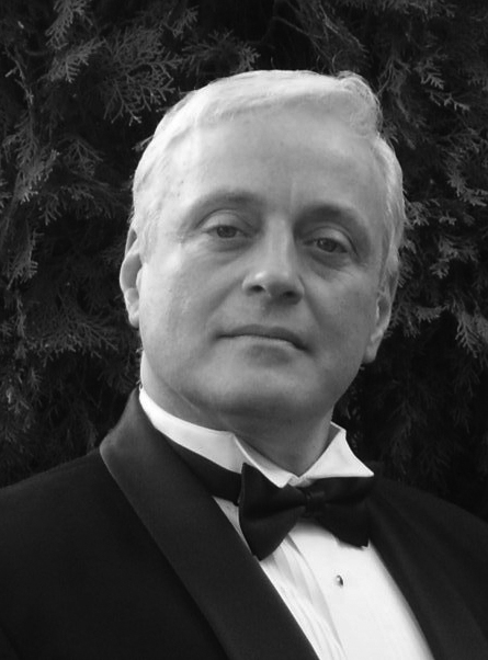 Director of photography Joe di Gennaro.