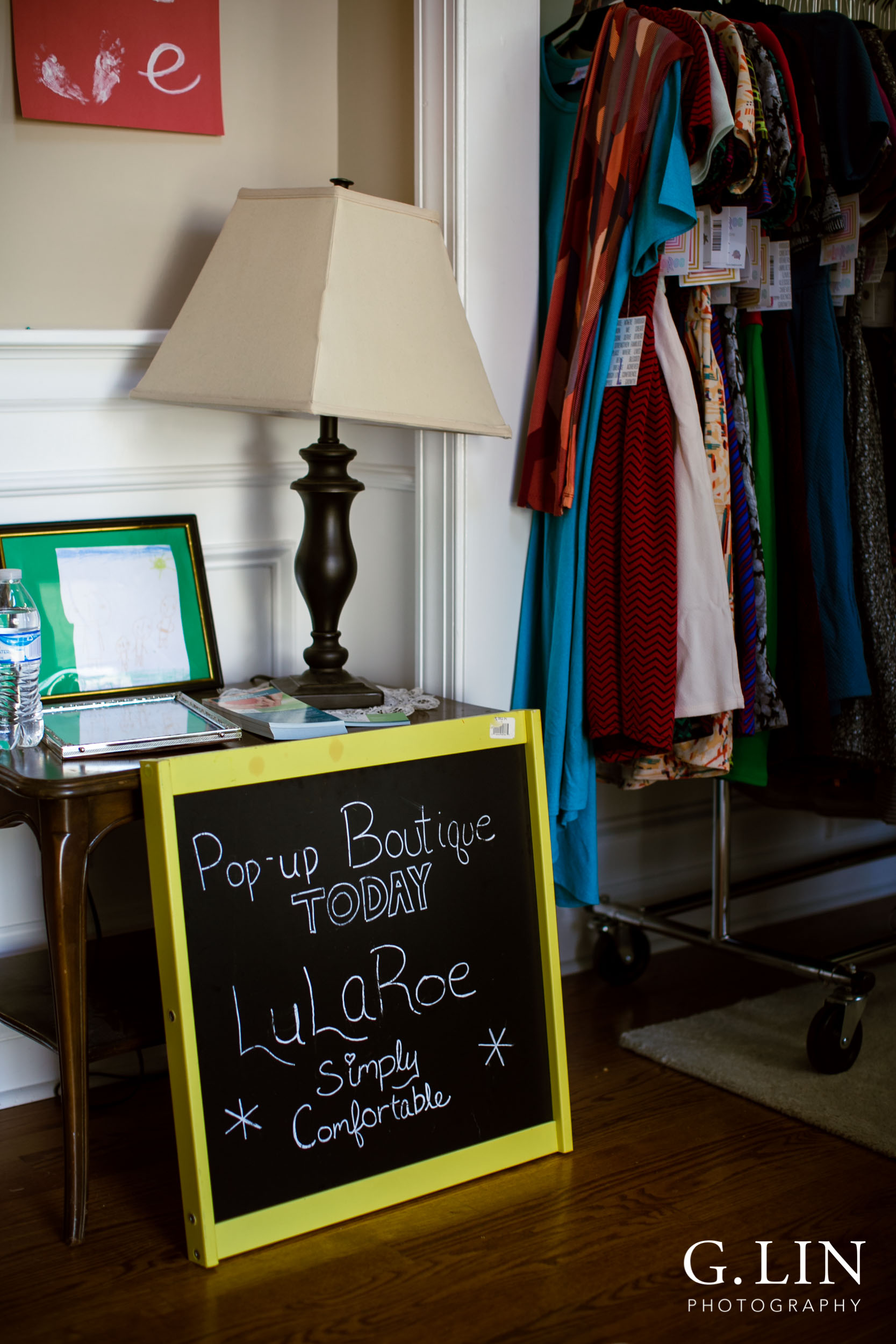 Raleigh Event Photographer | G. Lin Photography | Sign inside house with display