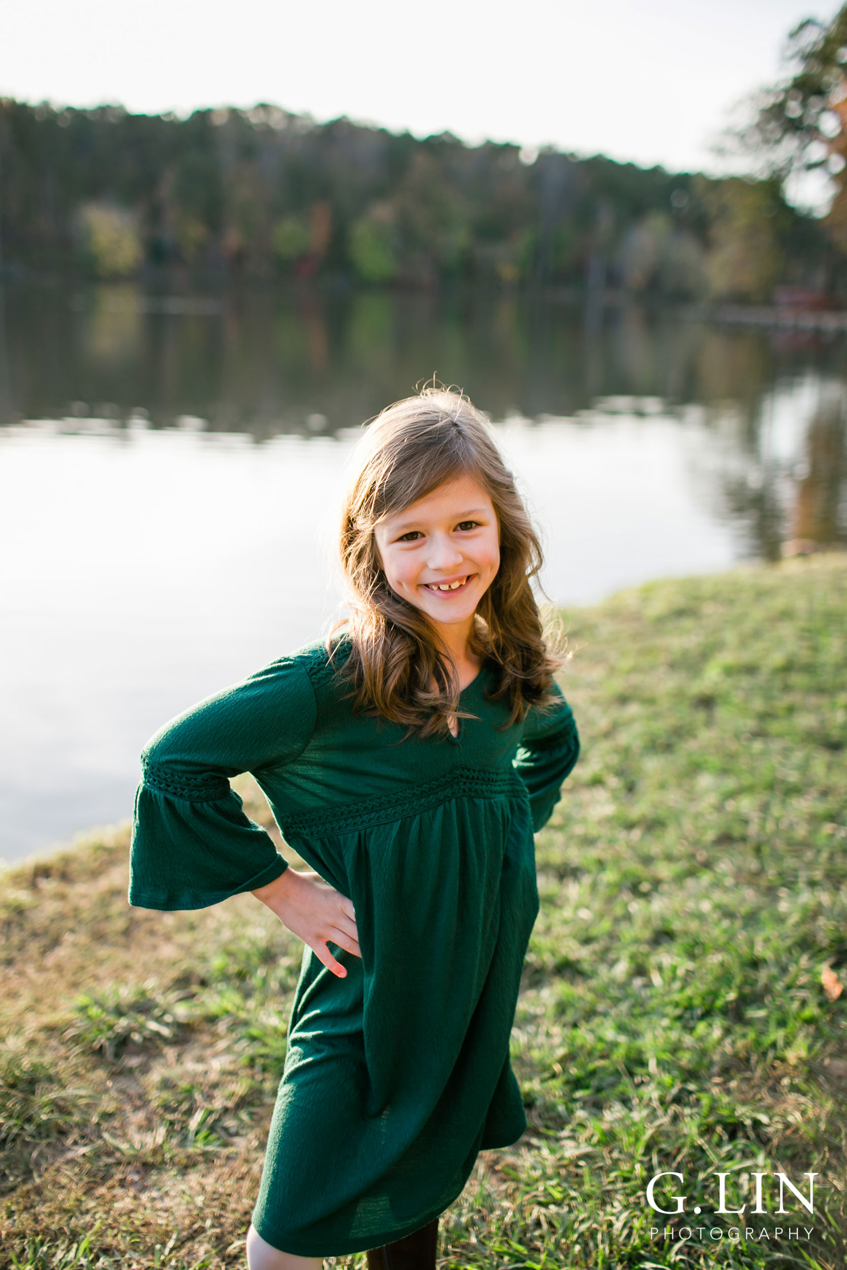 Raleigh Family Photographer | G. Lin Photography | Children's portrait of oldest sister