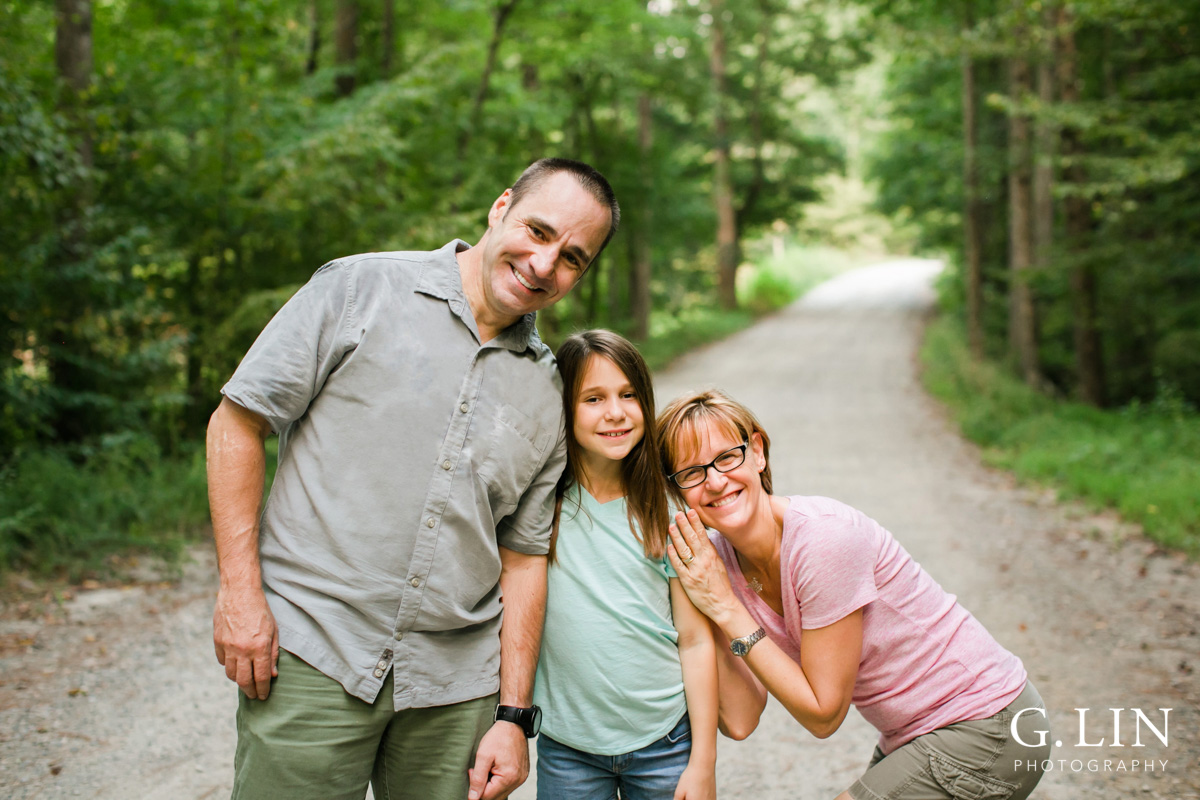 Raleigh Family Photographer | By G. Lin Photography | Family posing for christmas card