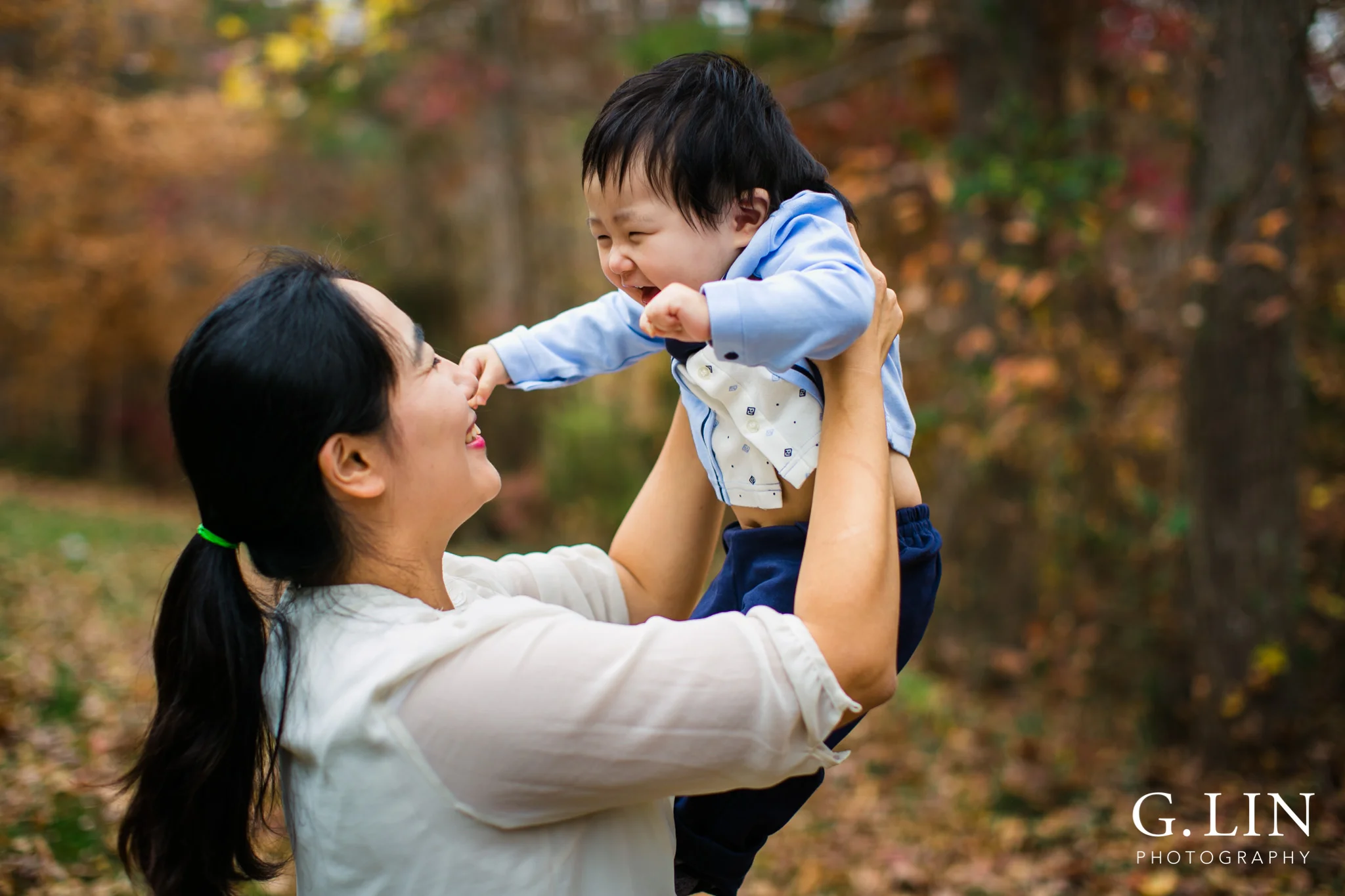 Durham Family Photographer | Mom playing with baby boy outside | By G. Lin Photography