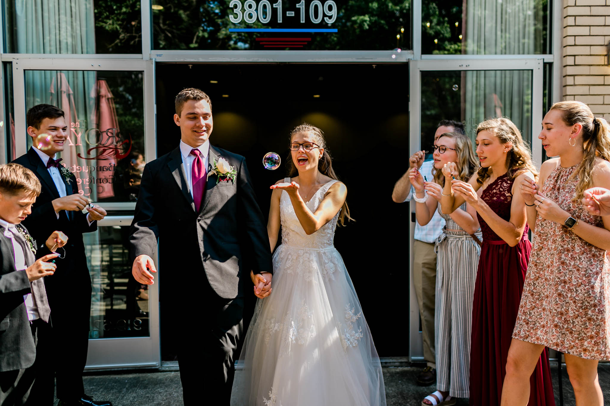 Bride holding bubble | Royal Banquet Conference Center | Raleigh Wedding Photographer | By G. Lin Photography