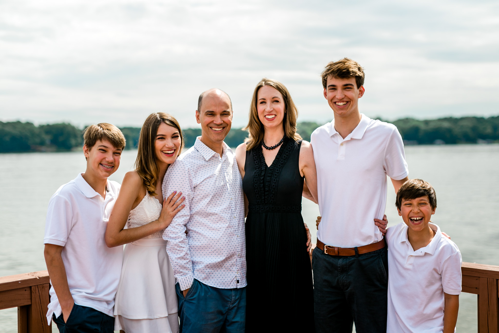 Beautiful summer family portrait at Lake Gaston | Raleigh Family Photographer | By G. Lin Photography