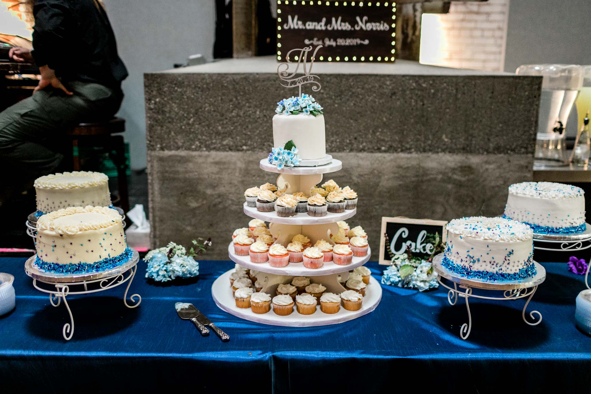 Haw River Ballroom Wedding | Durham Photographer | By G. Lin Photography | Wedding cupcakes and cakes on table