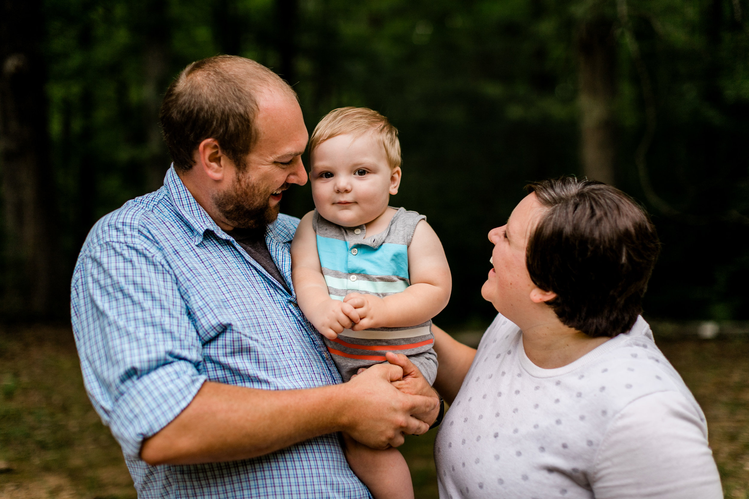 Durham Family Photographer | By G. Lin Photography | Outdoor portraits at Spruce Pine Lodge