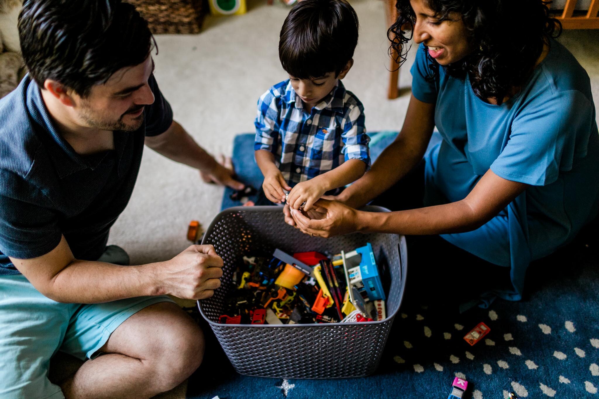 Durham Family Photographer | By G. Lin Photography | Family playing together with toys at home