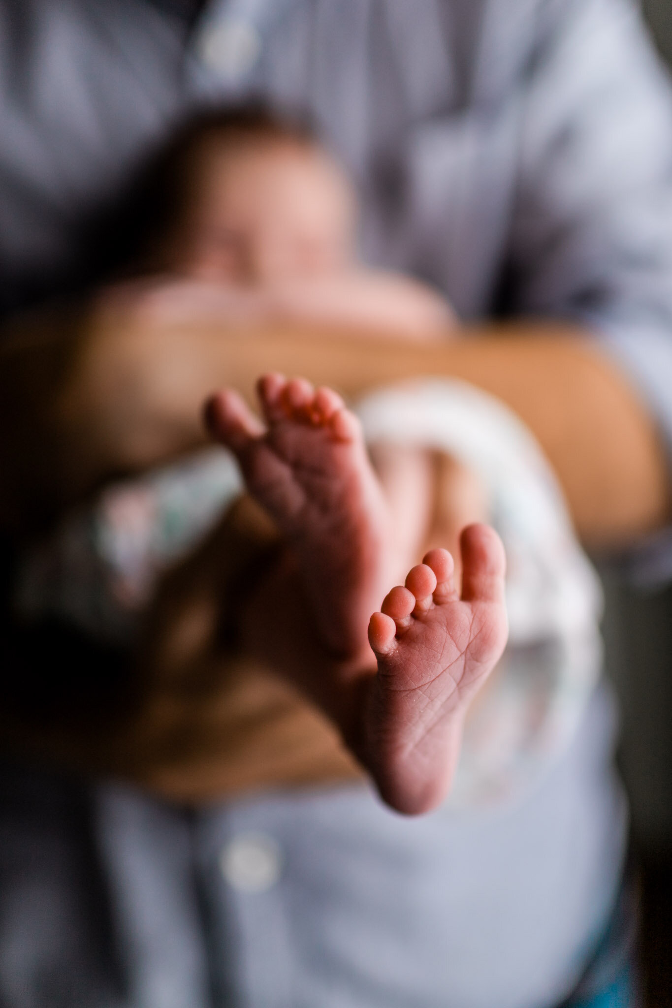 Durham Newborn Photographer | By G. Lin Photography | Baby's feet