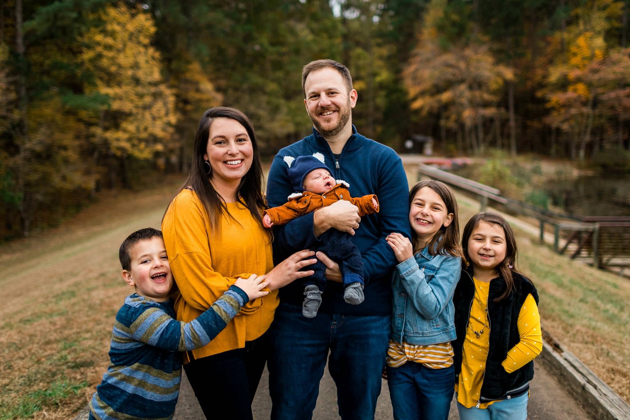 Raleigh Family Photographer | By G. Lin Photography | Fall Family Photo at Umstead Park