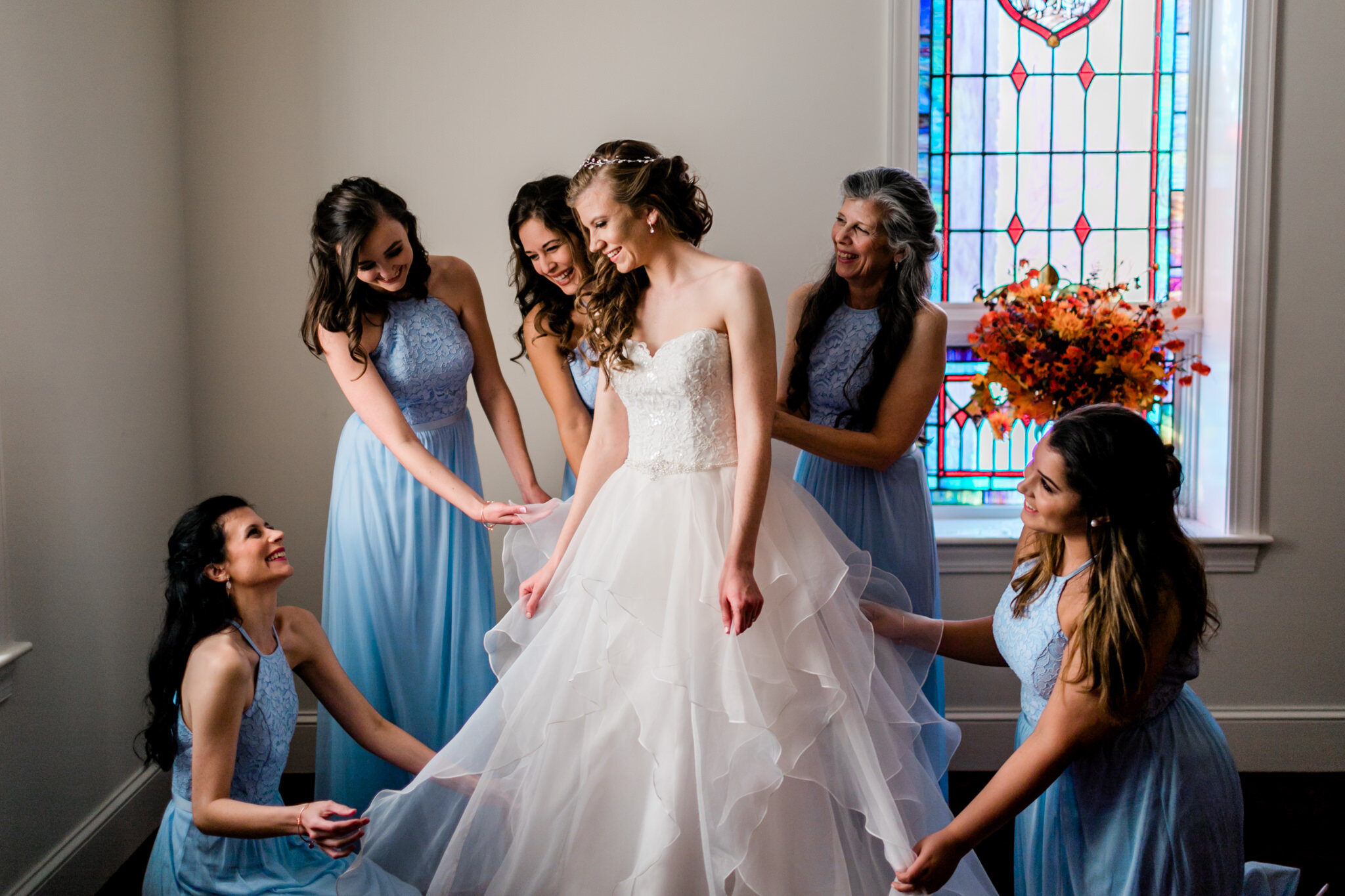 Durham Wedding Photographer | By G. Lin Photography | Bridesmaids helping bride with wedding dress