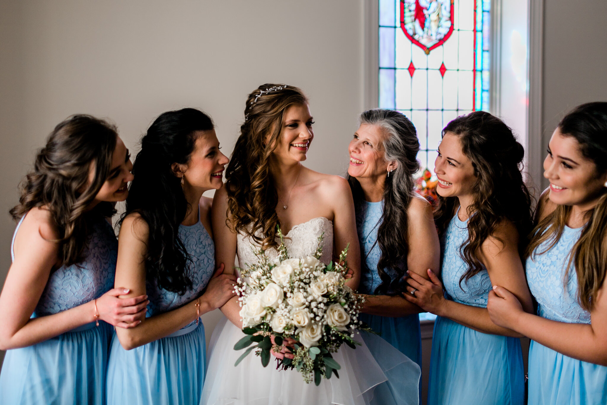 Durham Wedding Photographer | By G. Lin Photography | Bridal party smiling and laughing together