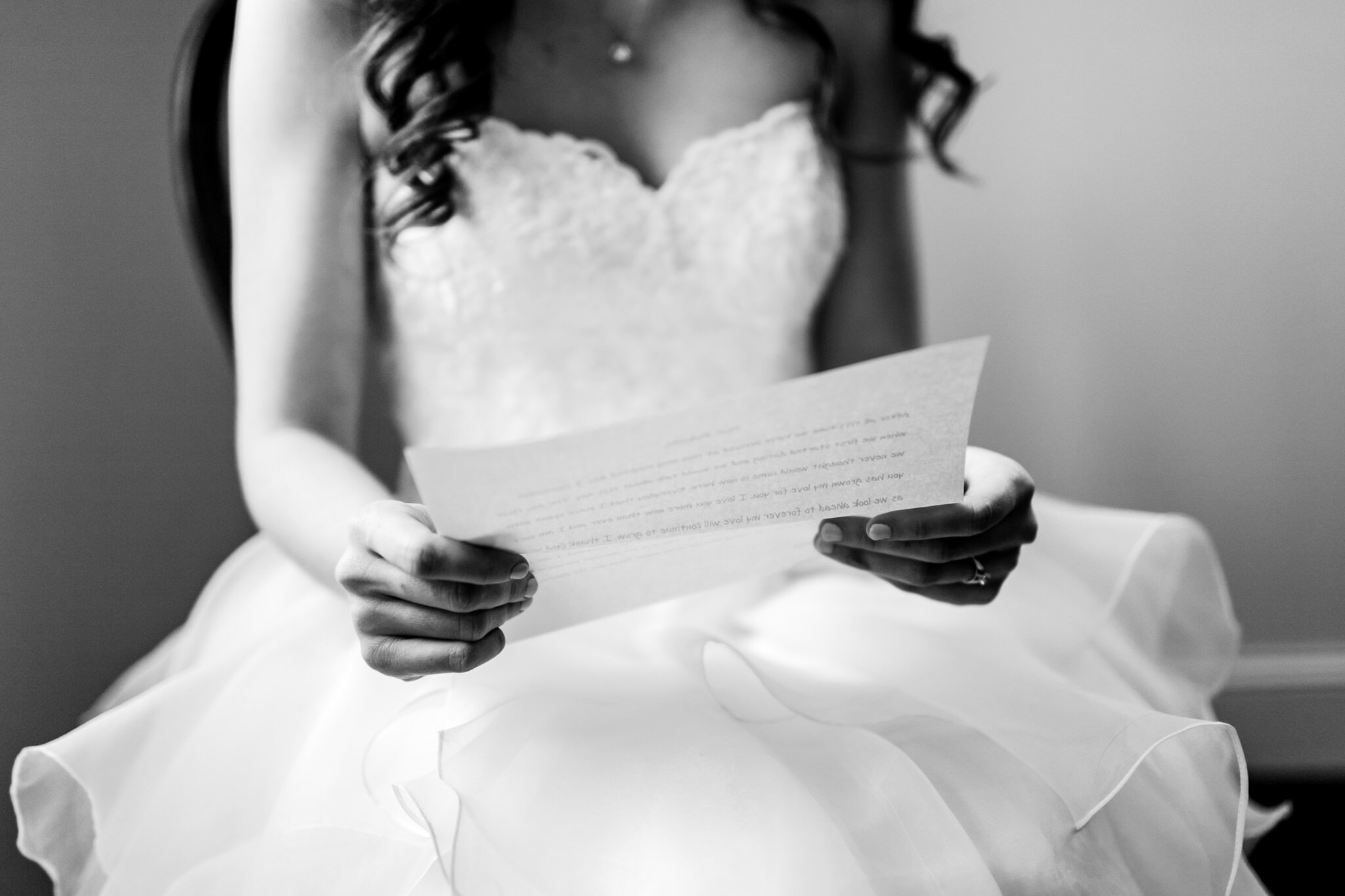 Durham Wedding Photographer | By G. Lin Photography | Bride reading letter from groom