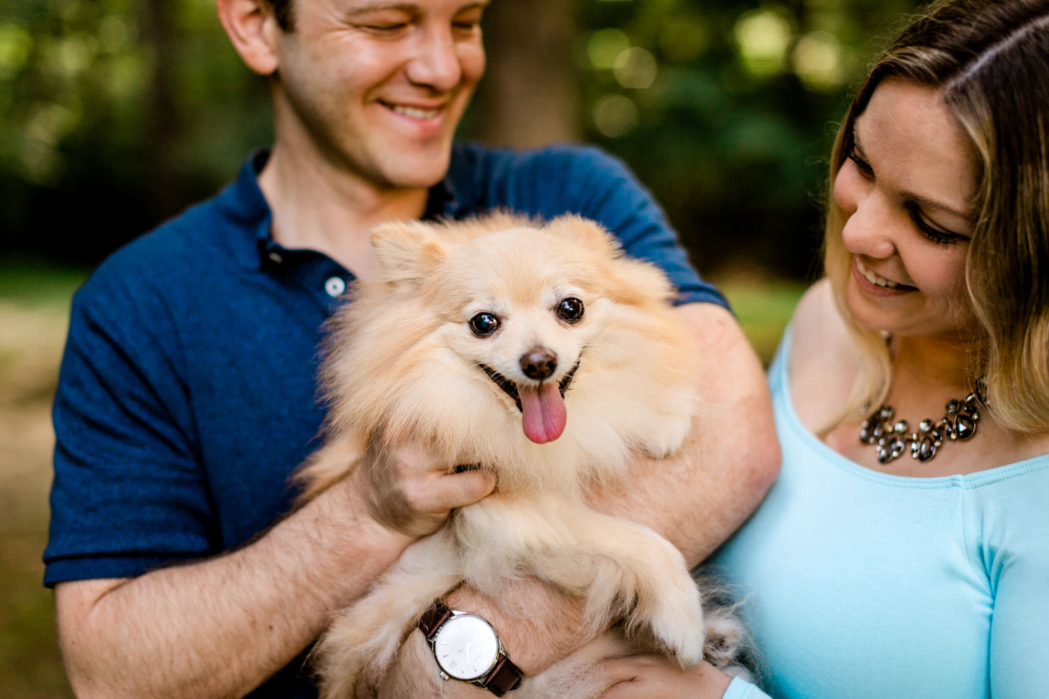 Raleigh Maternity Photographer | By G. Lin Photography | Close up of pomeranian dog