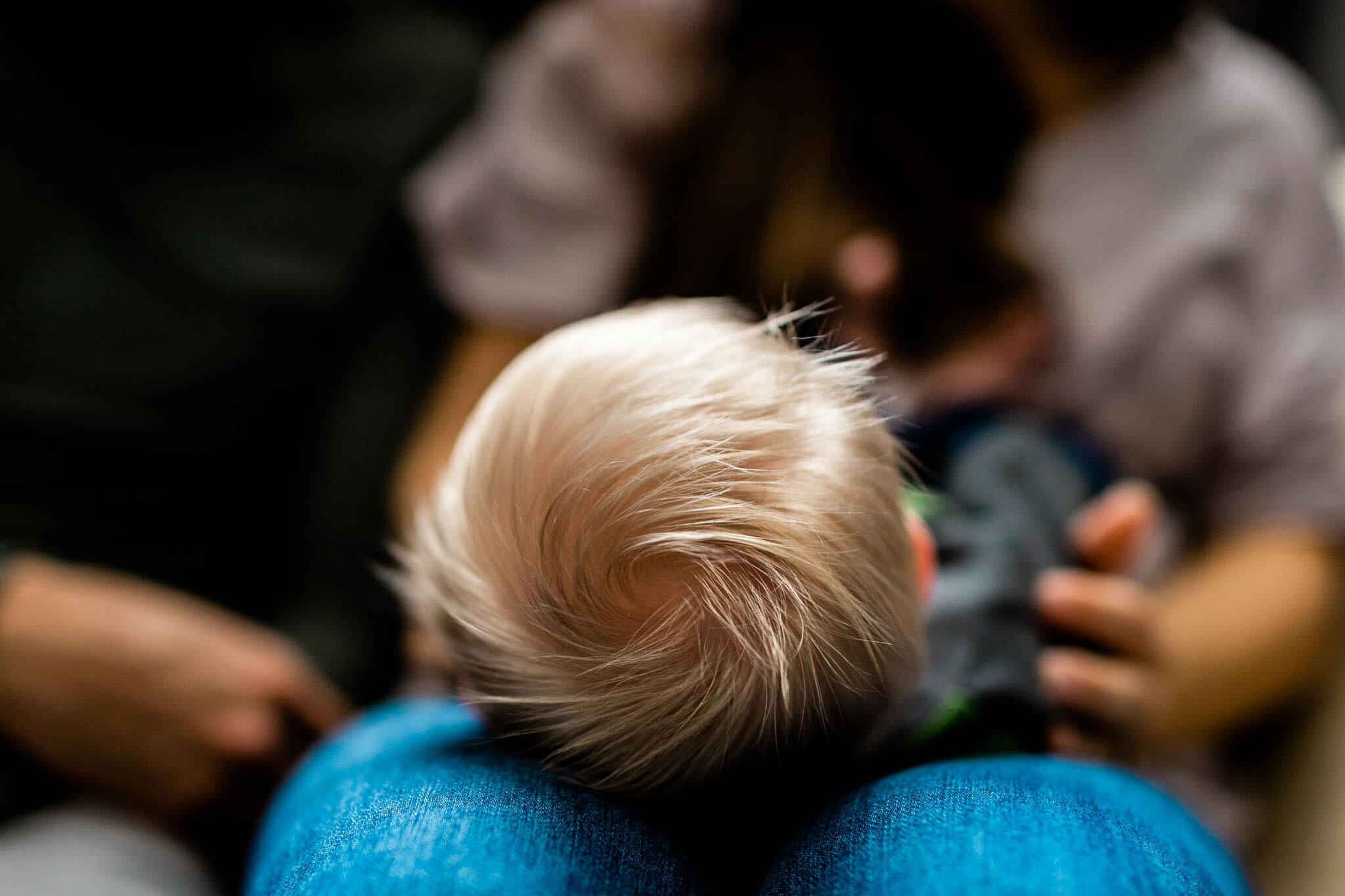 Durham Newborn Photographer | By G. Lin Photography | Close up of baby's silver blonde hair