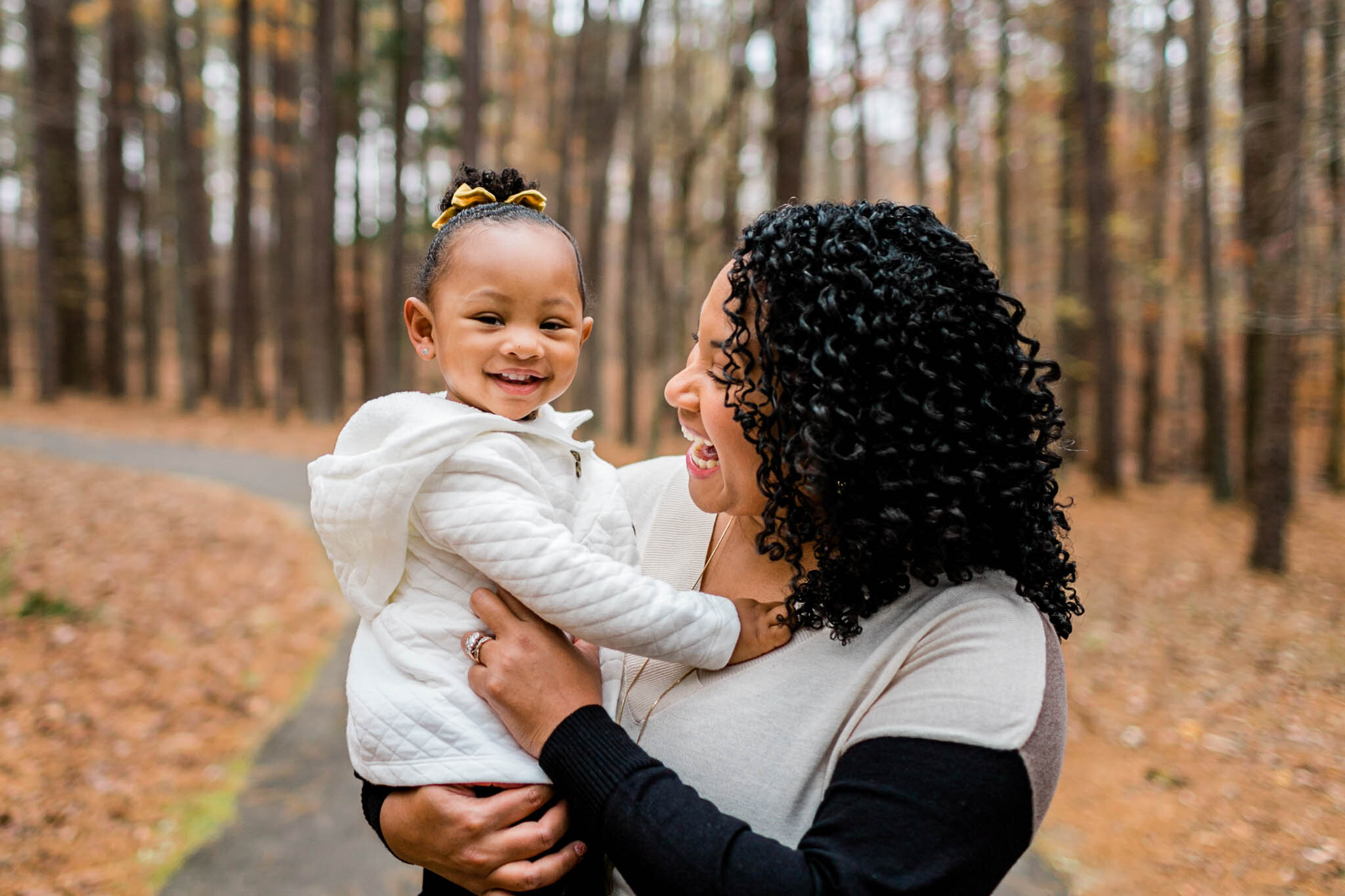 Raleigh-Family-Photographer-Umstead-Park-4.jpg