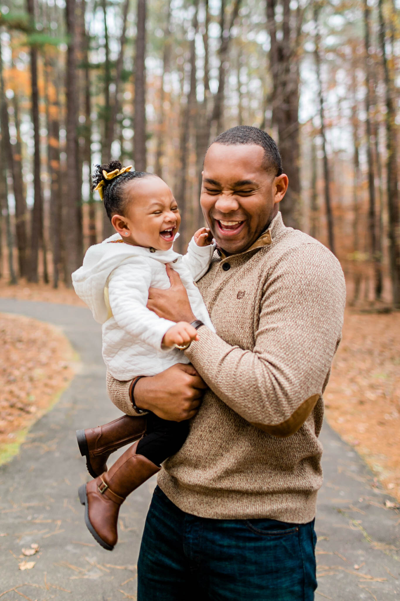 Raleigh-Family-Photographer-Umstead-Park-11.jpg