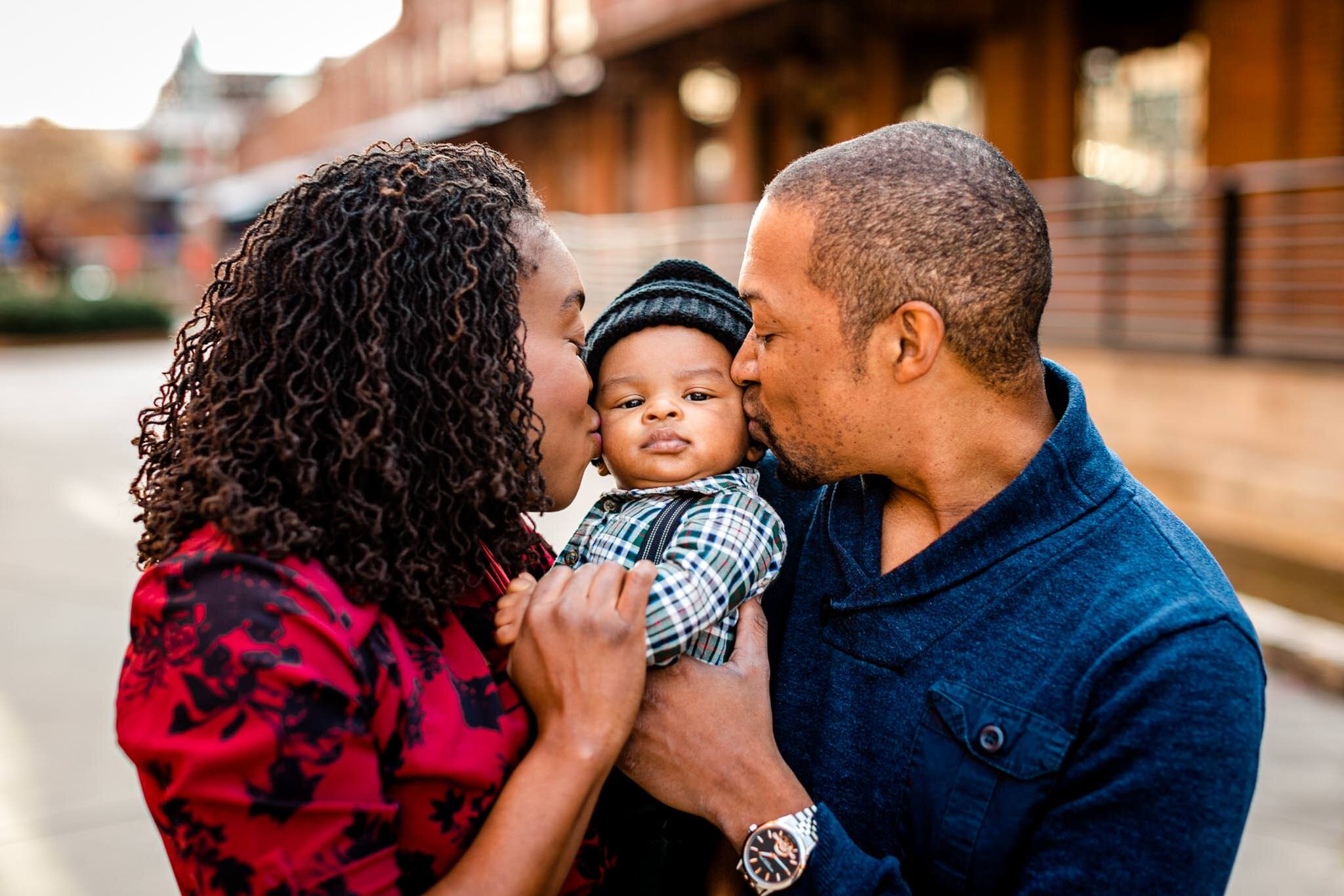 Durham-Family-Photographer-American-Tobacco-Campus-6.jpg