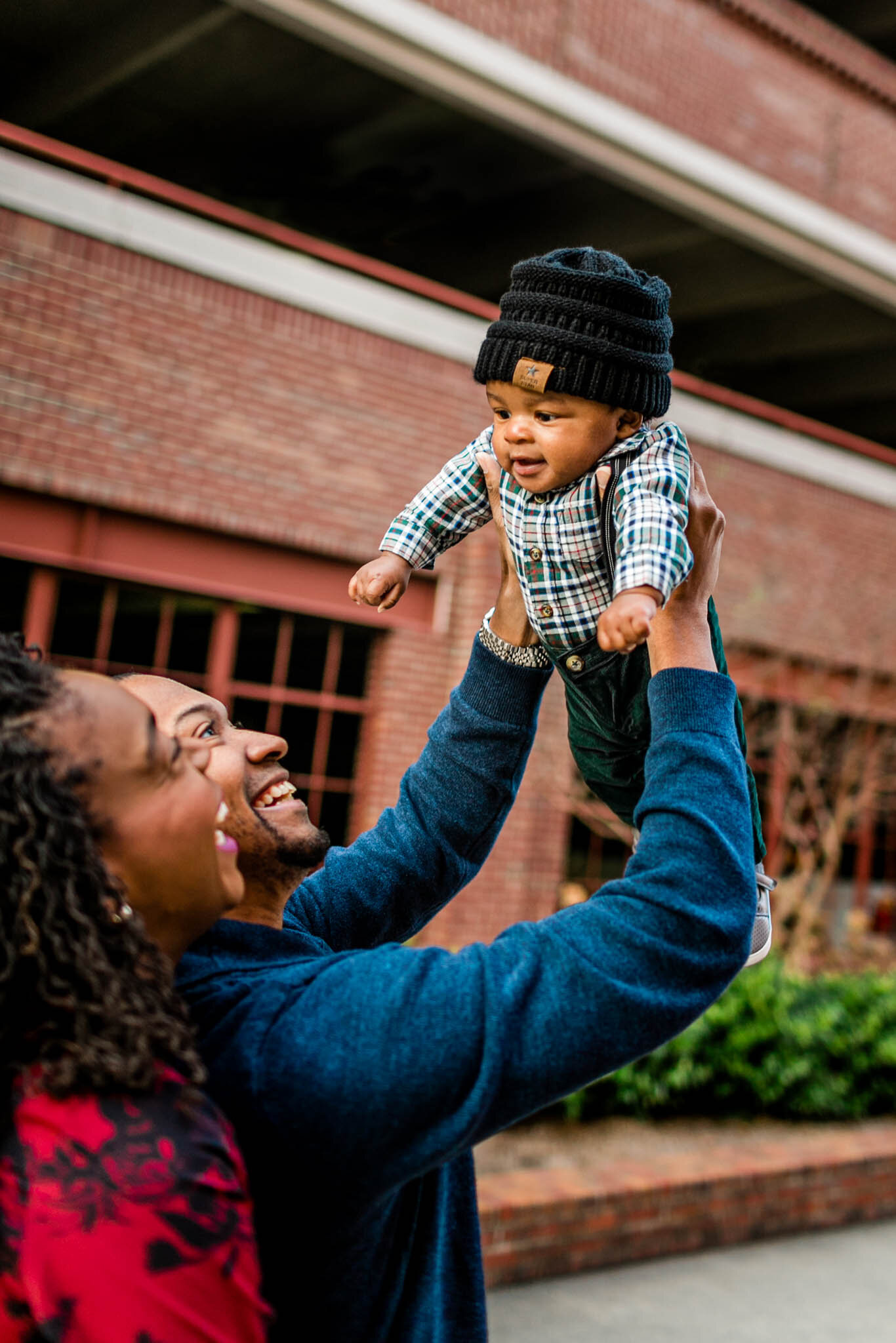 Durham-Family-Photographer-American-Tobacco-Campus-64.jpg