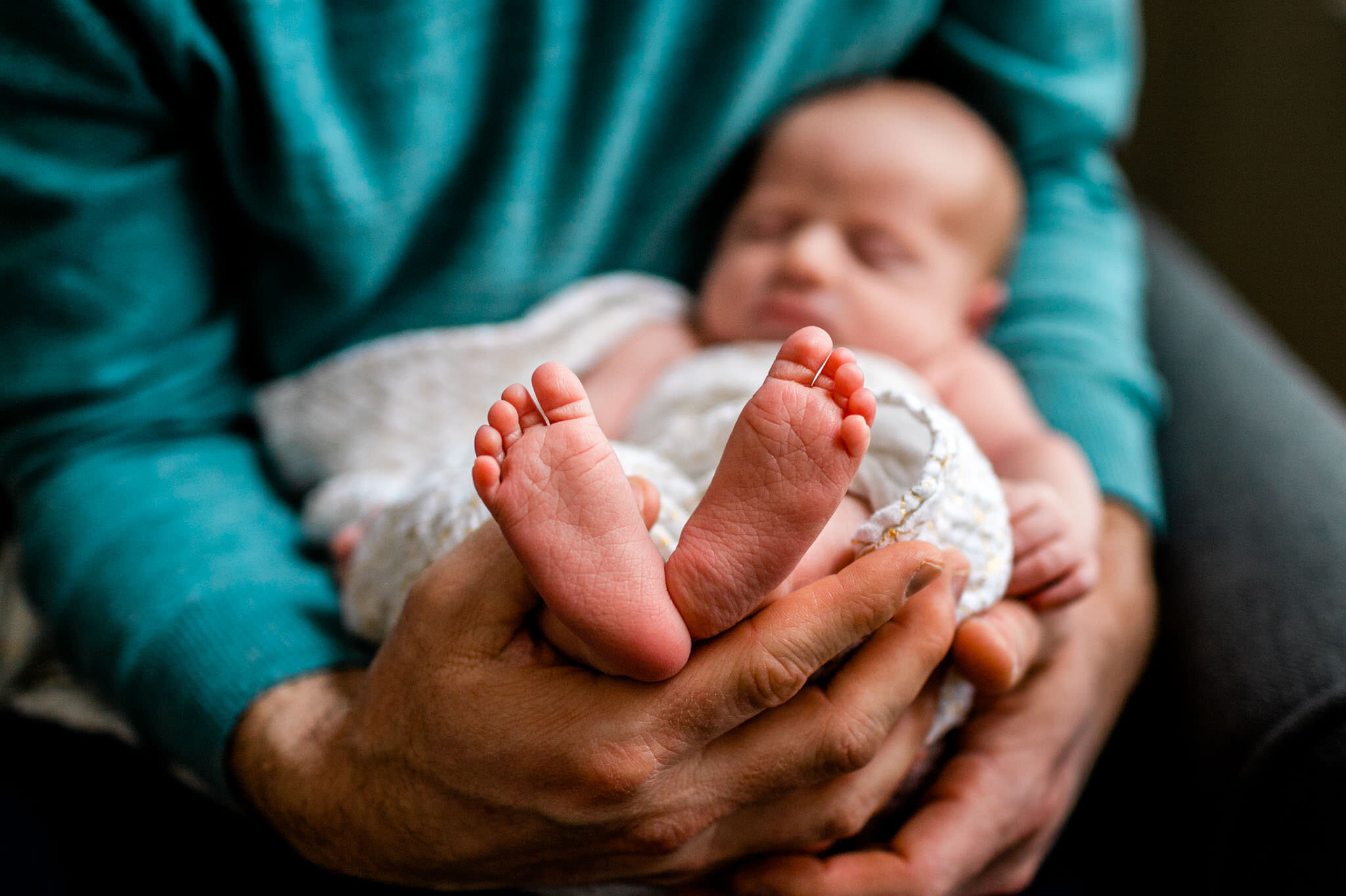 Hillsborough Newborn Photographer | By G. Lin Photography | Close up of baby's feet