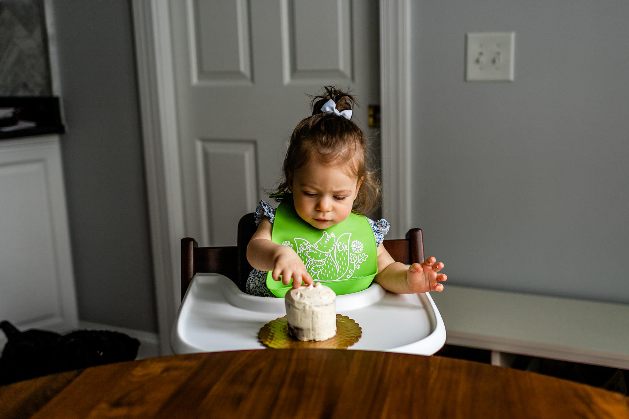 Durham Family Photographer | By G. Lin Photography | Baby girl touching cake