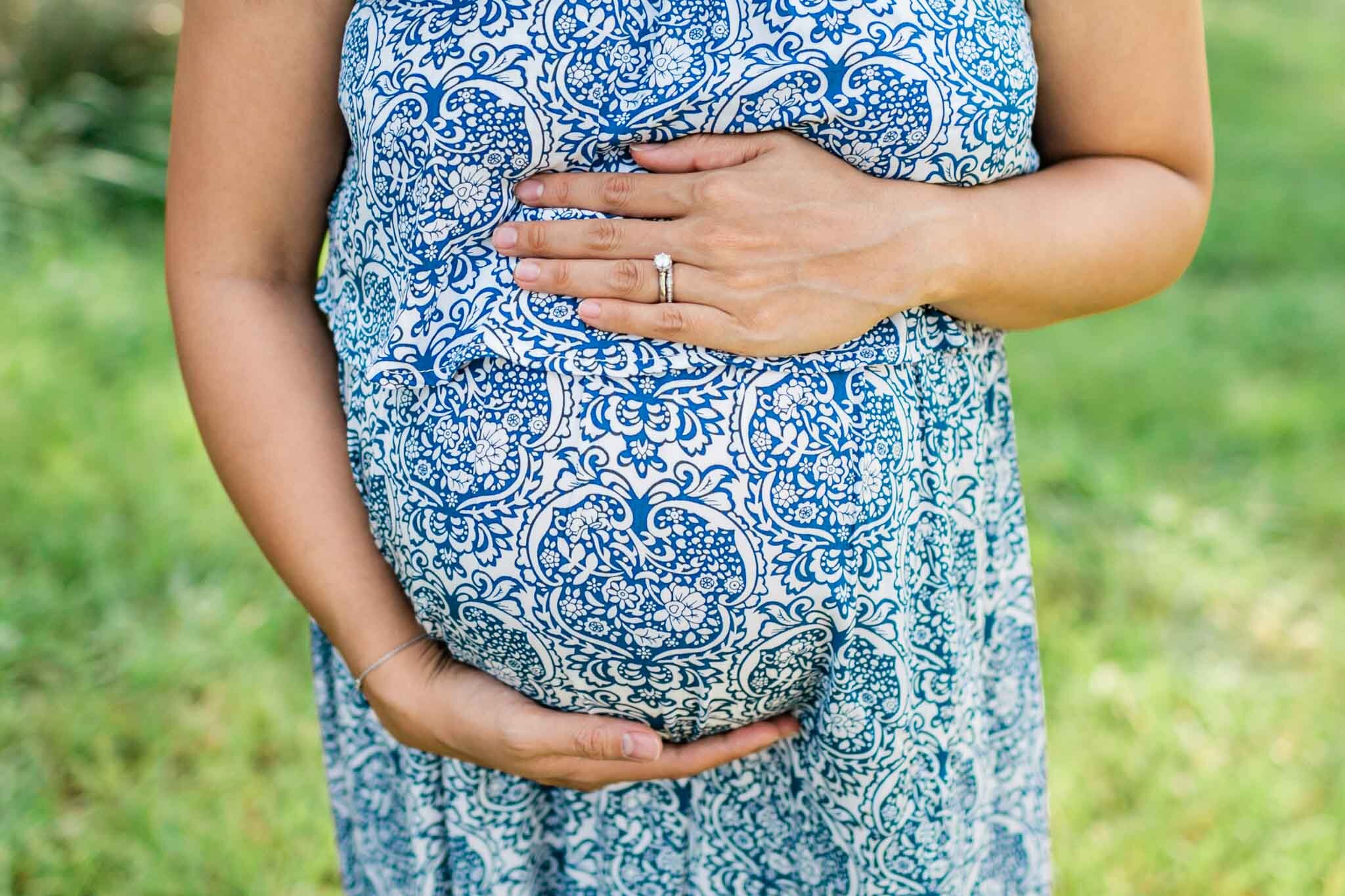 Raleigh Maternity Photographer | By G. Lin Photography | NCMA Maternity Photos | Close up of woman's baby bump