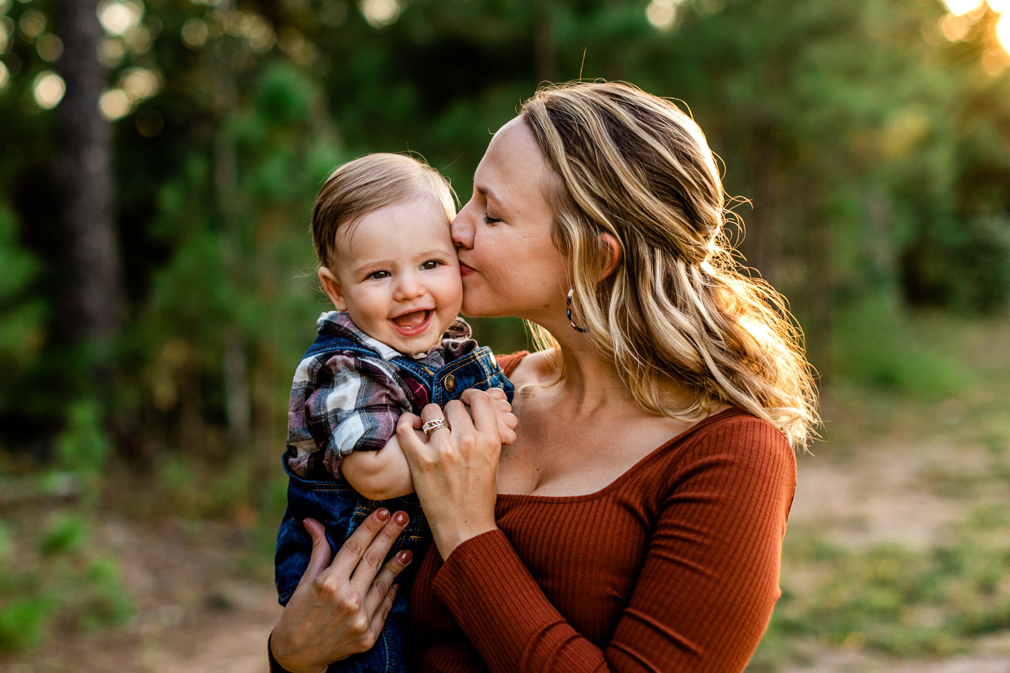 Durham Family Photographer | By G. Lin Photography | Mother giving kiss to baby