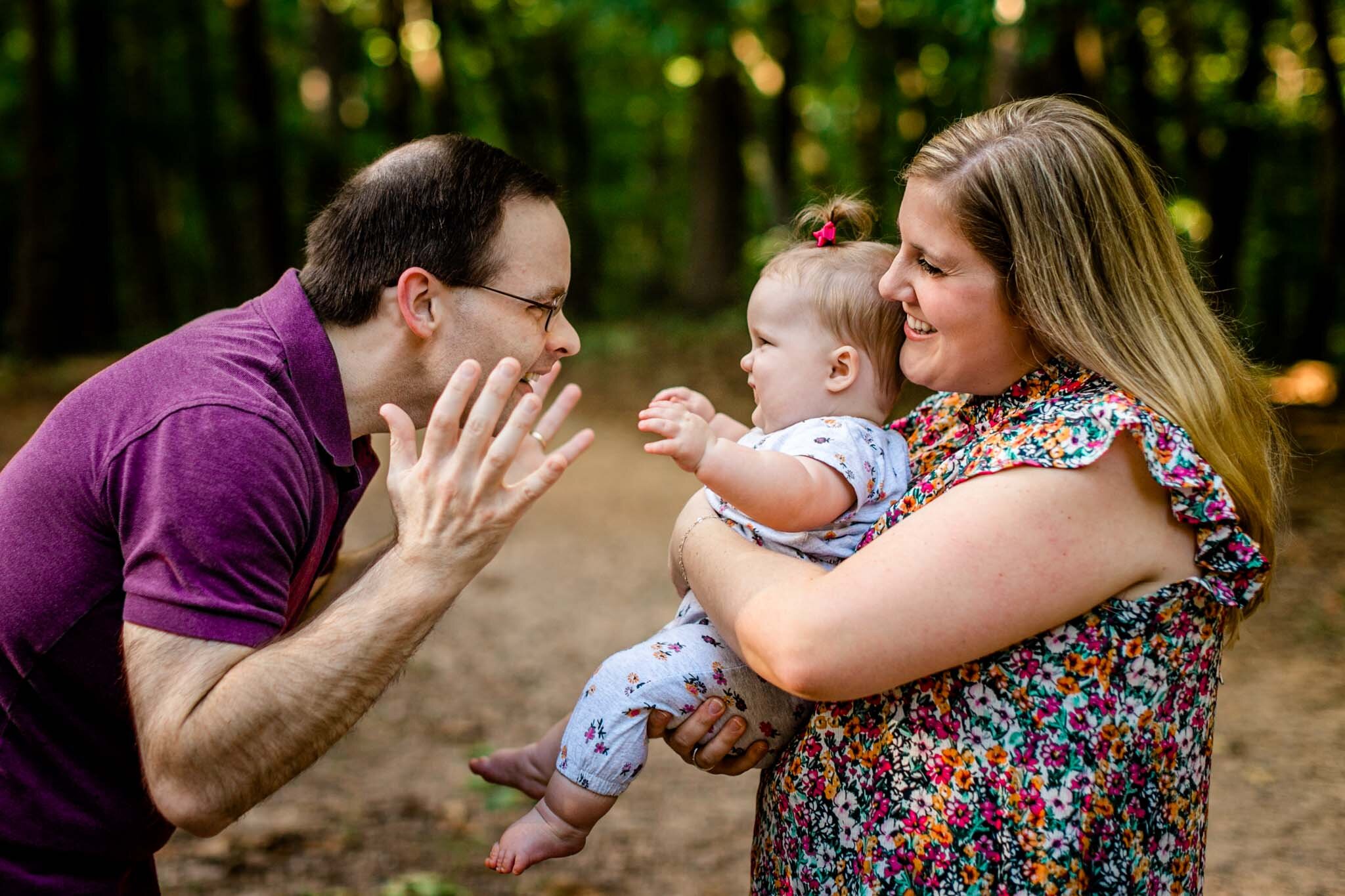 Raleigh-Family-Photographer-Umstead-Park-21.jpg