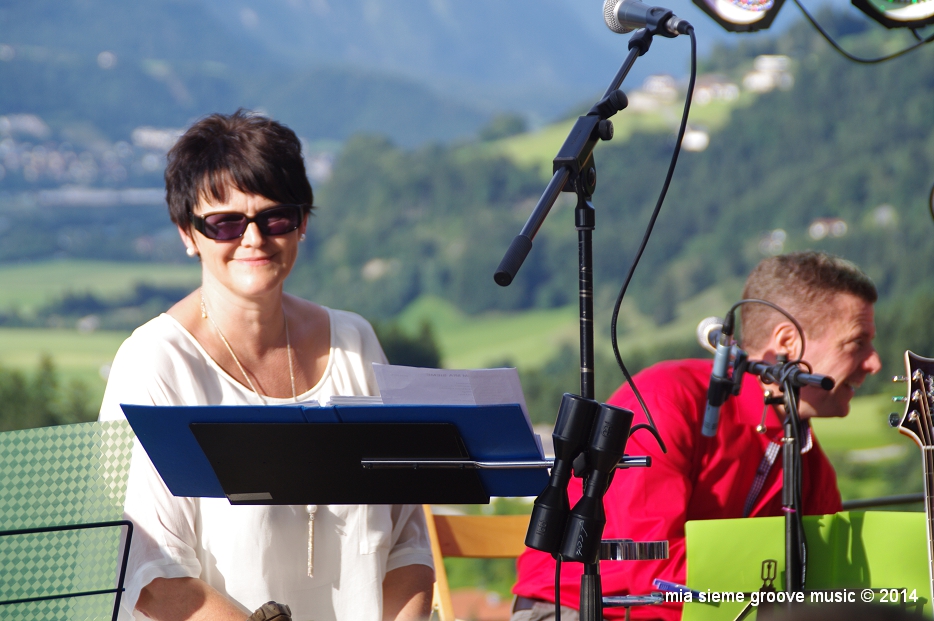 Burg Freundsberg 2014 P2221346_small.jpg